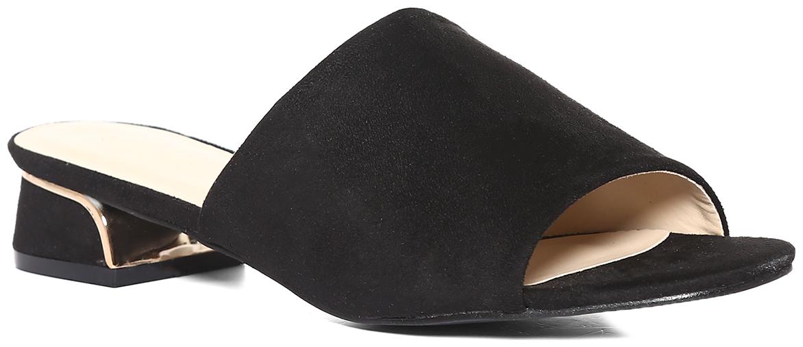 

Stride Women Black Sandals