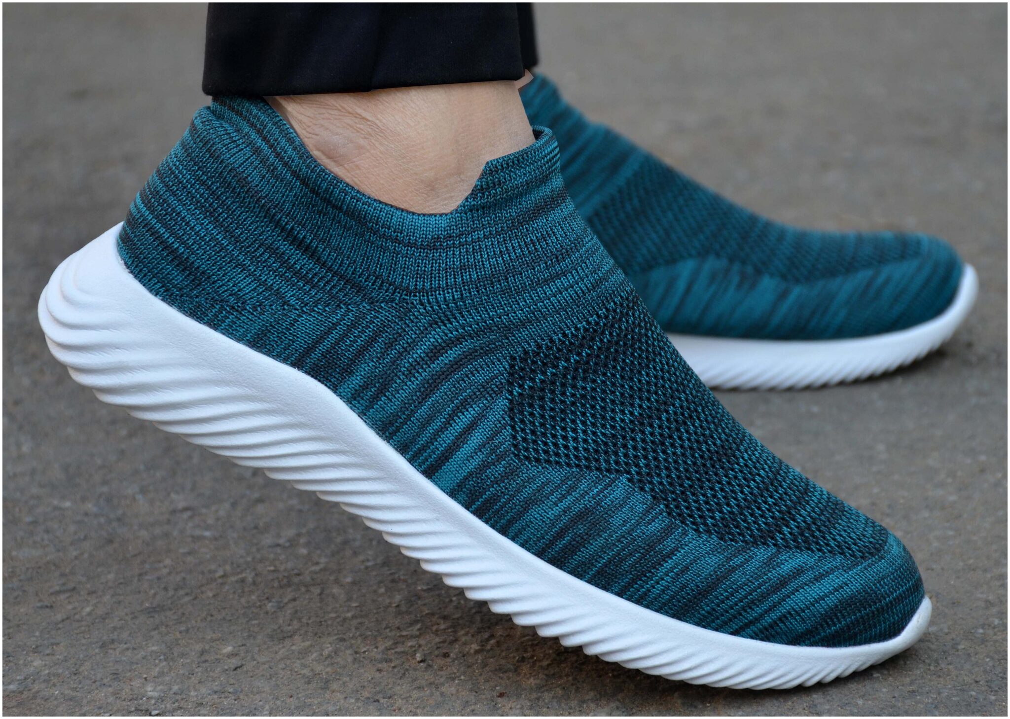 

Suson Men Running Shoes ( Green )