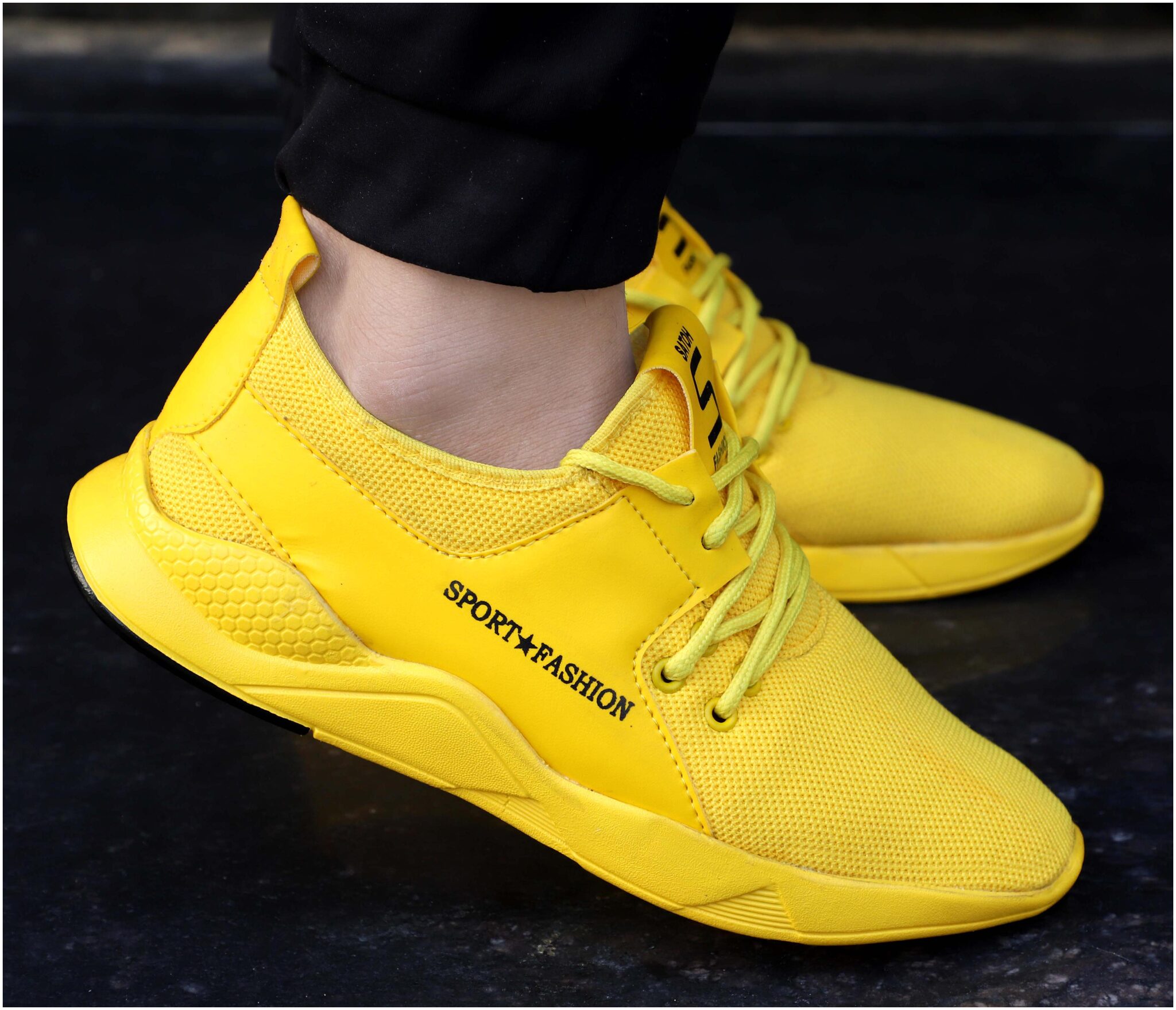 

Suson Men Running Shoes ( Yellow )