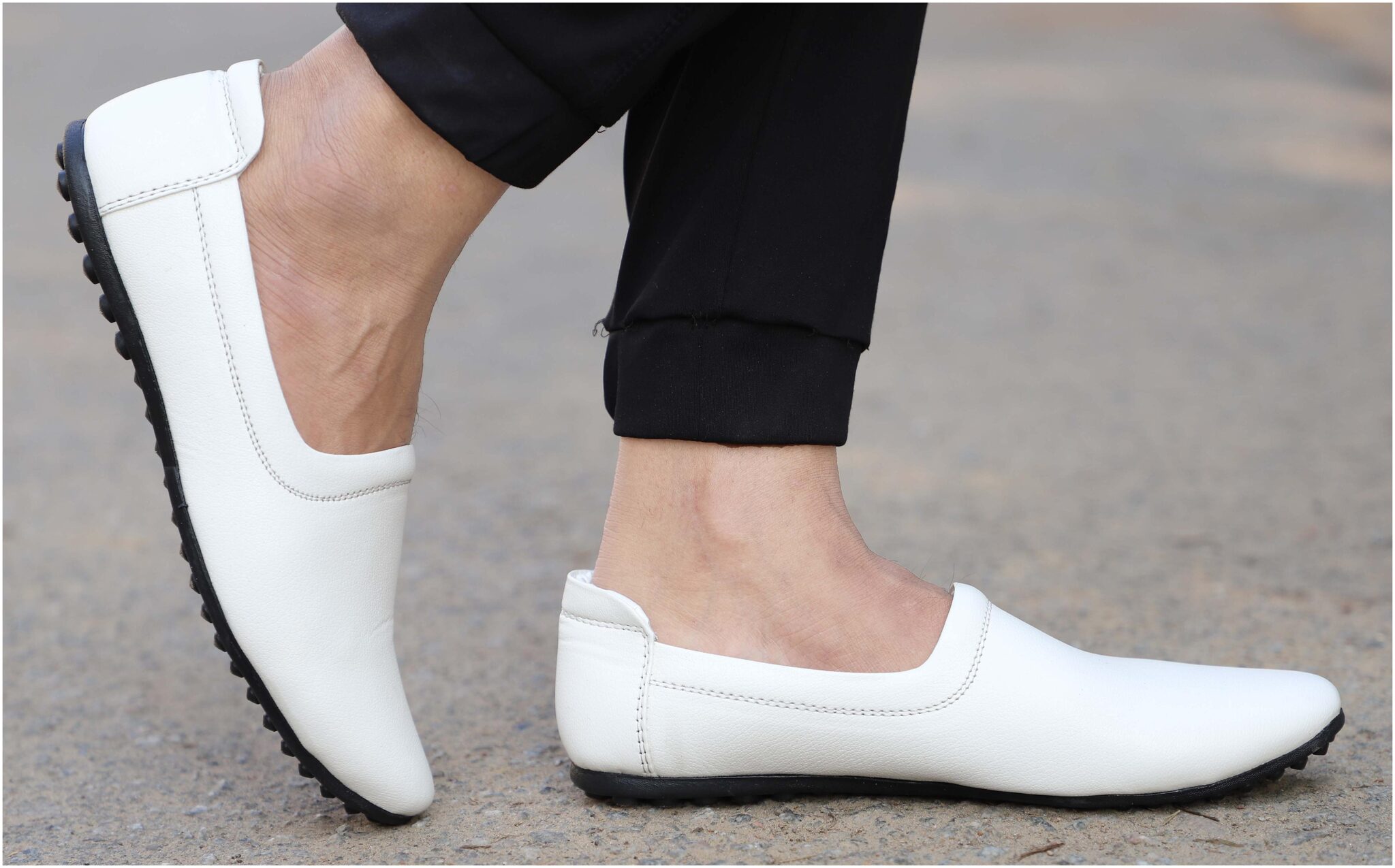 

Suson Mens White Synthetic Leather Outdoor Daily Office Party Ethnic Multipurpose Casual Mojaris