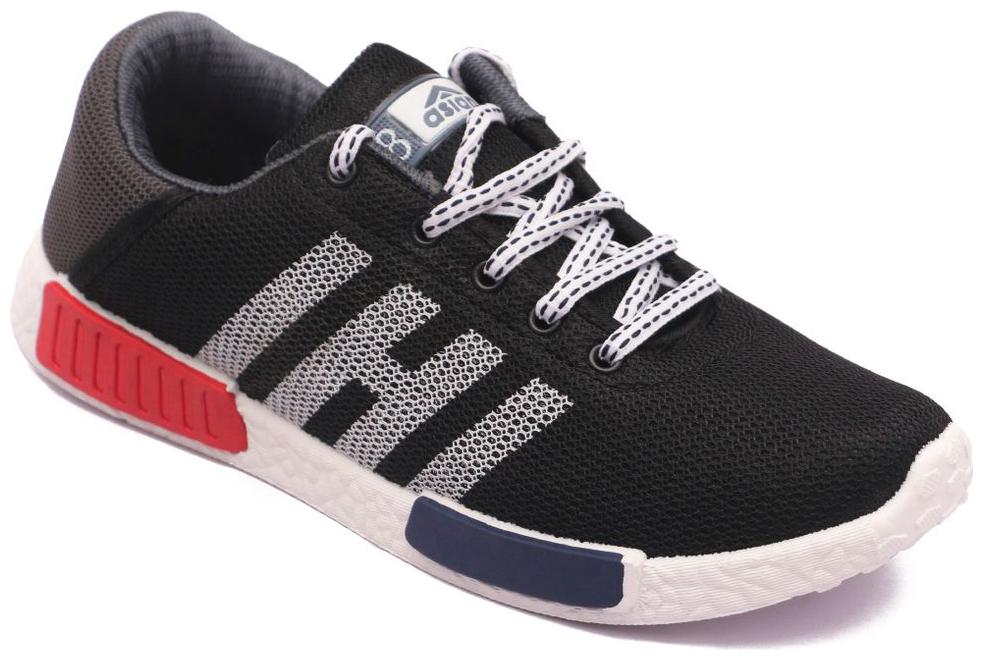 

Asian Men Black Sneakers