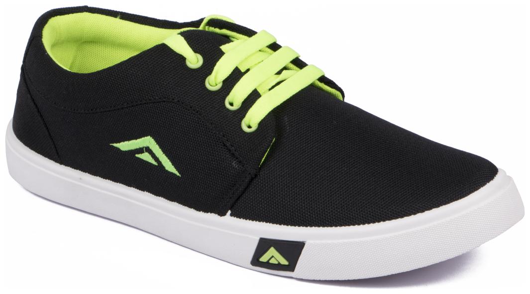 

Asian Men Black Sneakers