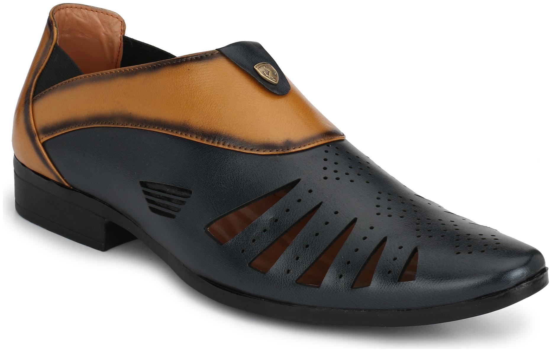 

Trendigo Synthetic Leather Black Tan Sandals