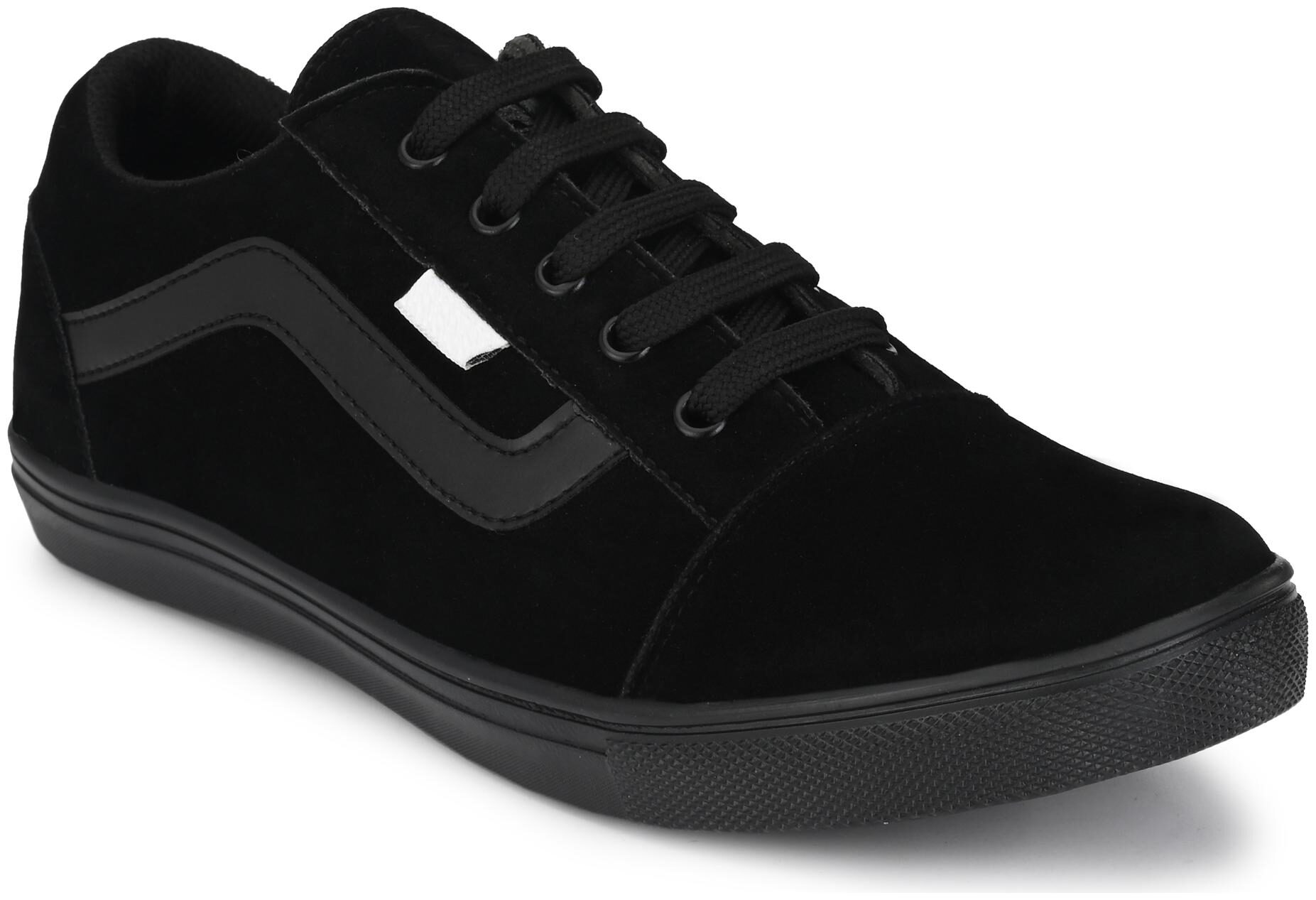 

Trendigo Sneakers For Men Men Black Sneakers