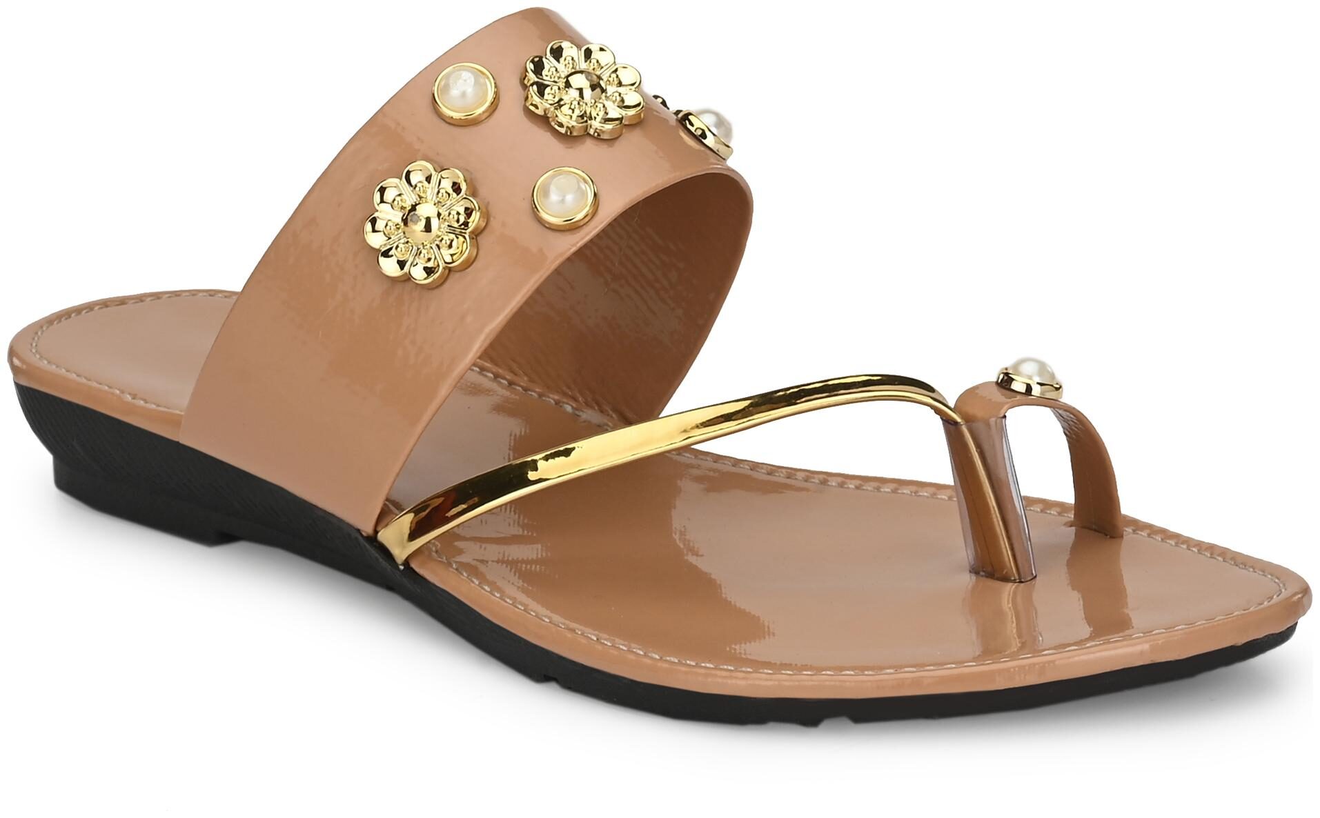 

Trendigo Women Beige Sandals