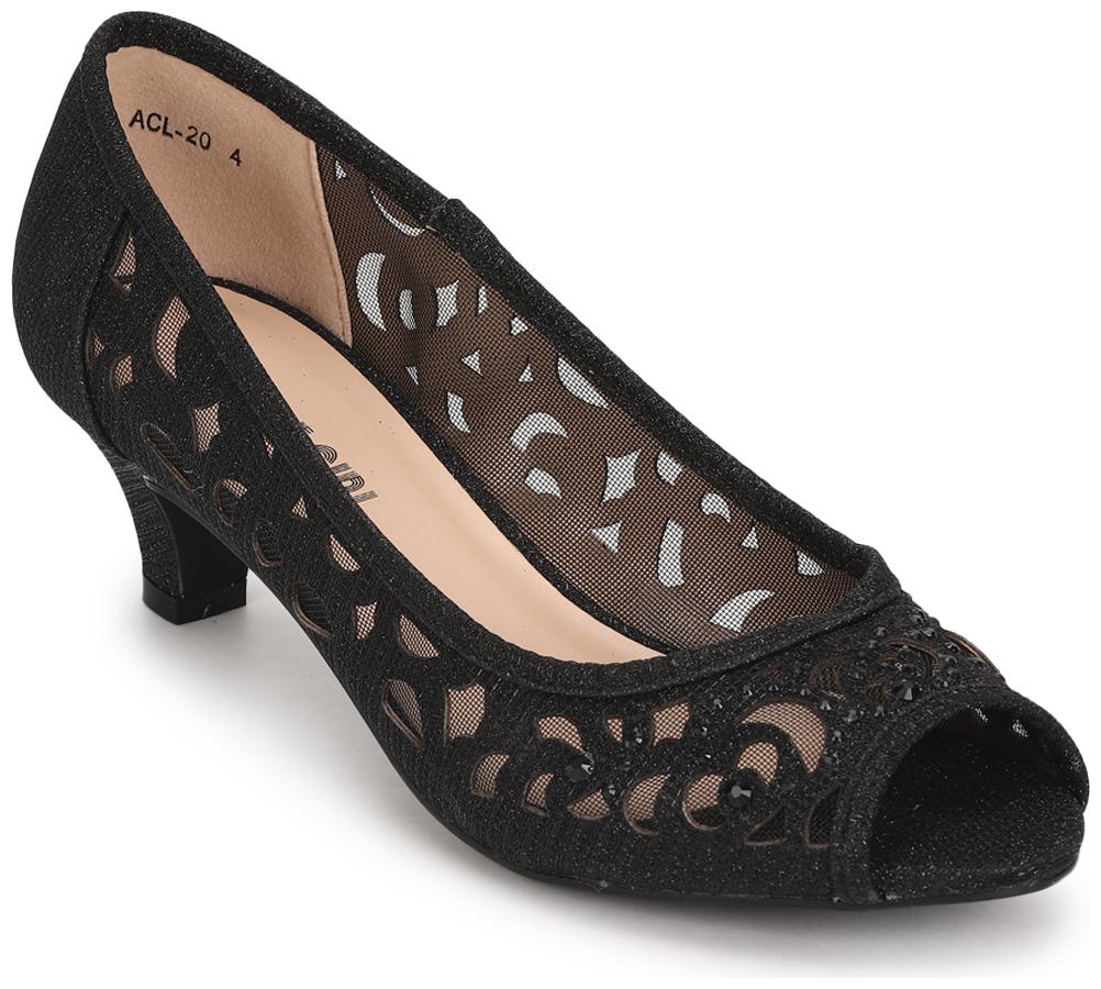 

Truffle Collection Women Synthetic Sandals Black