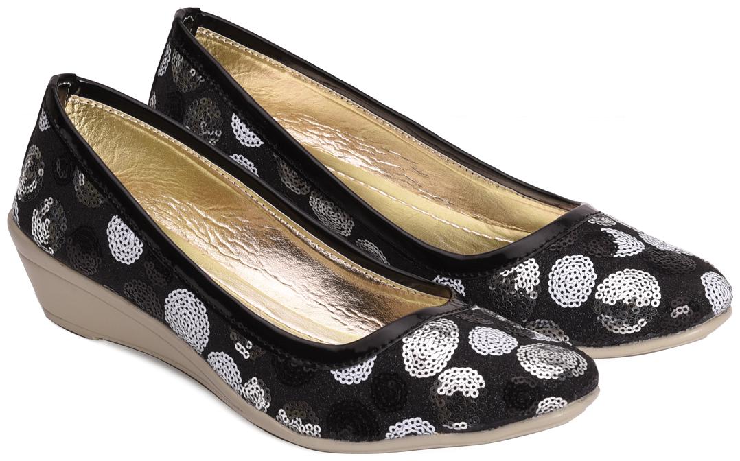 

Tryfeet Women Black Bellies