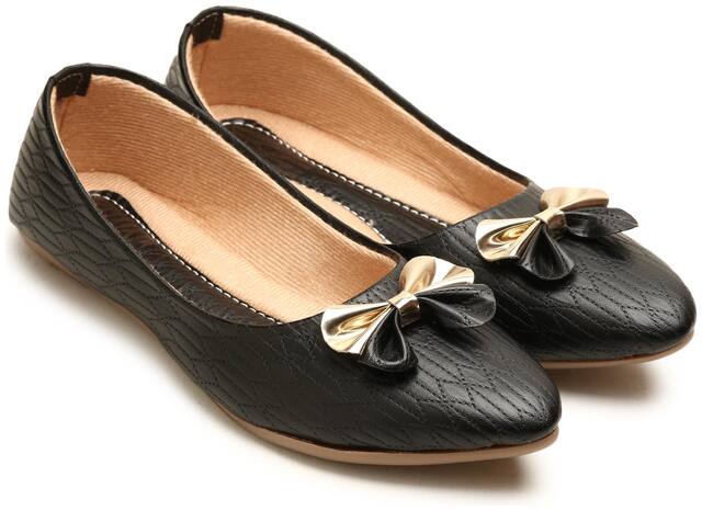 tryfeet Women's Black Pointed Bellies