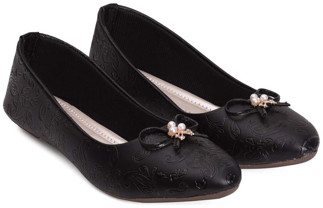 

tryfeet Women s Black Pointed Bellies