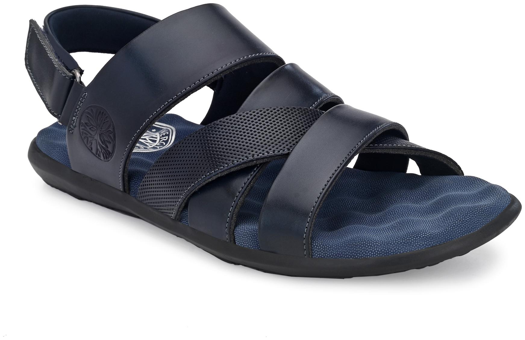 

UNDERROUTE Men Navy Blue Sandals