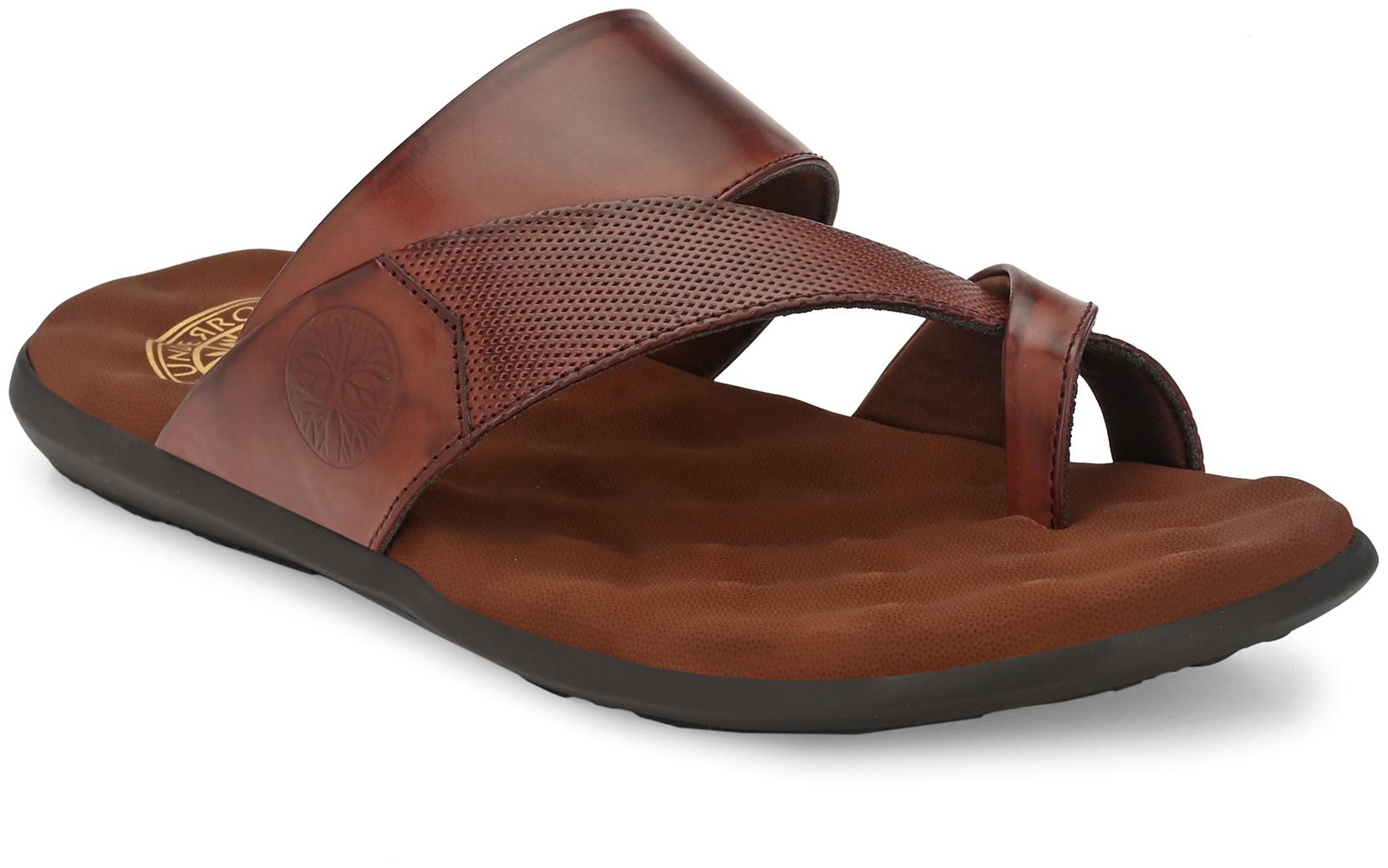 

UNDERROUTE Men Maroon Indoor Slippers - 1 Pair
