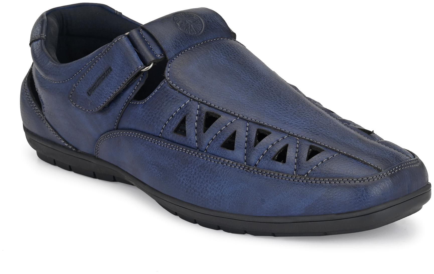

UNDERROUTE Men Navy Blue Sandals