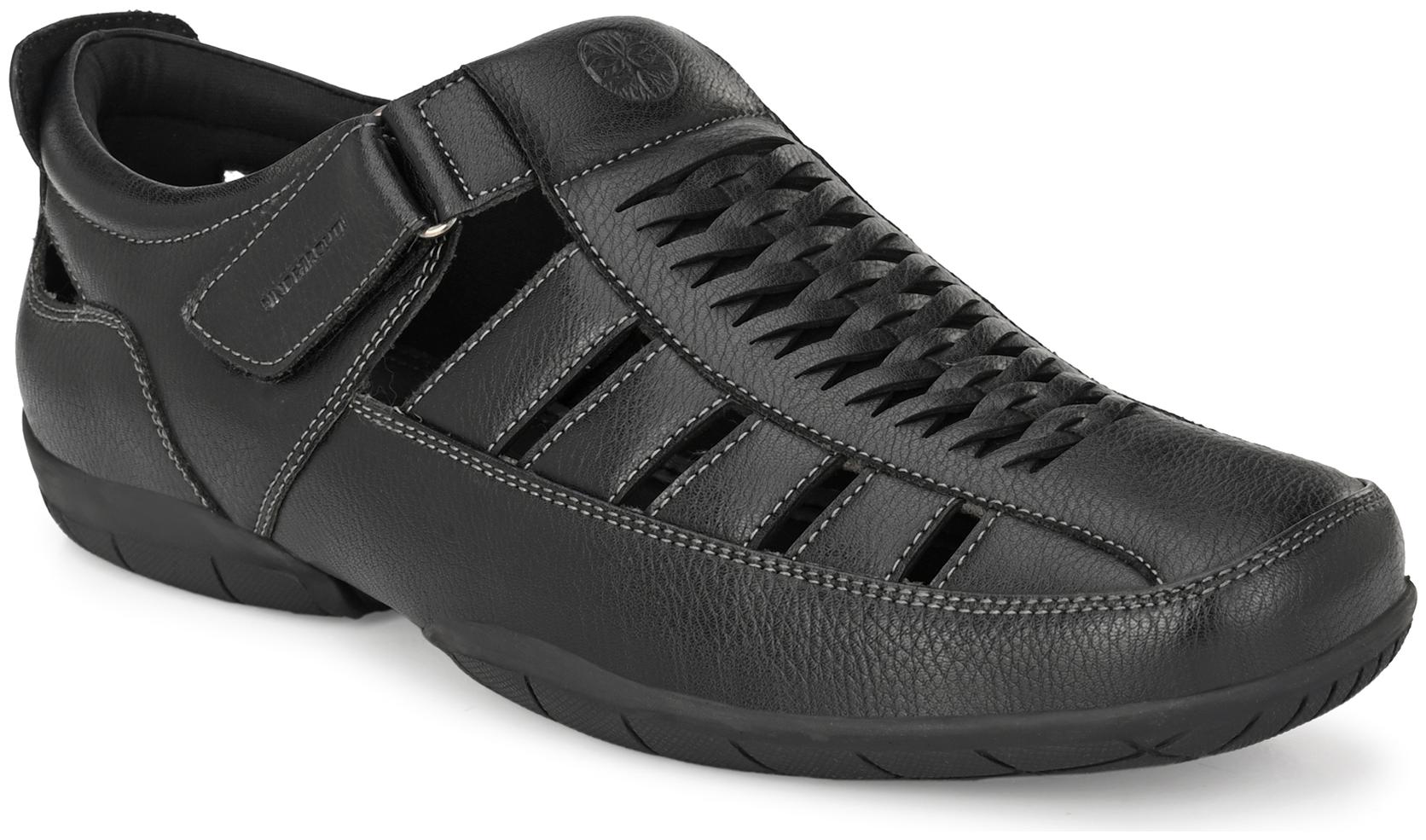 

UNDERROUTE Men Black Sandals