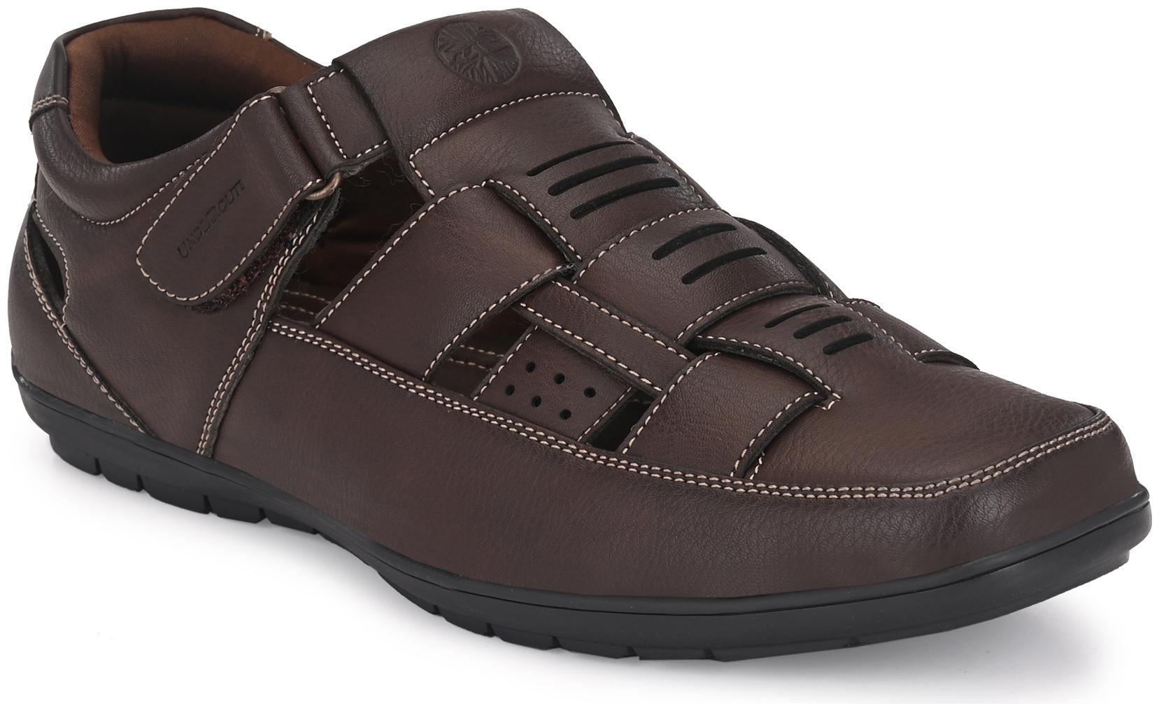 

UNDERROUTE Men Brown Sandals