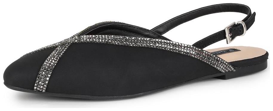 

Van Heusen Women Black Sandals