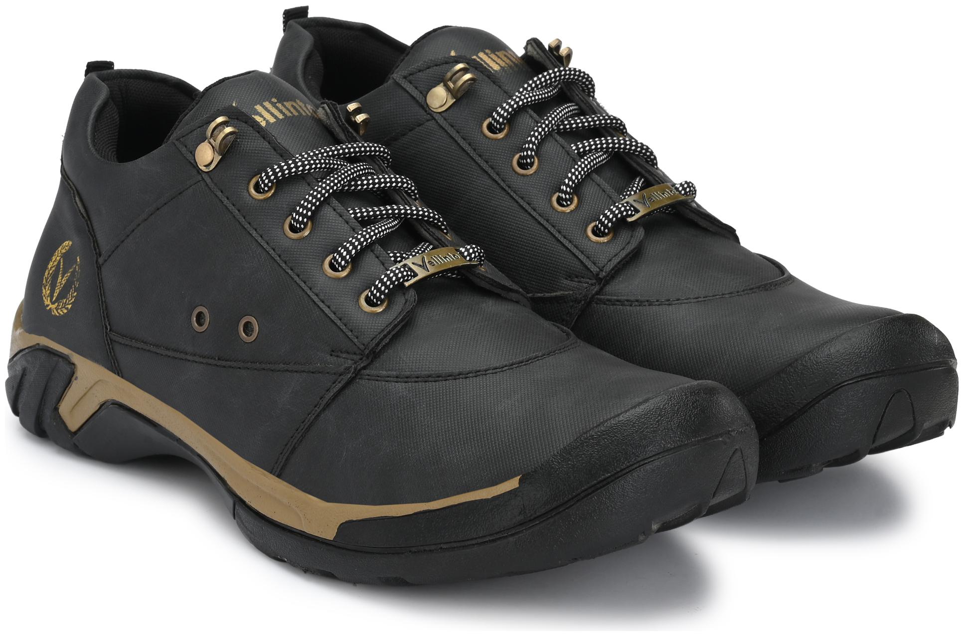 

VELLINTO Men Black Outdoor Boots