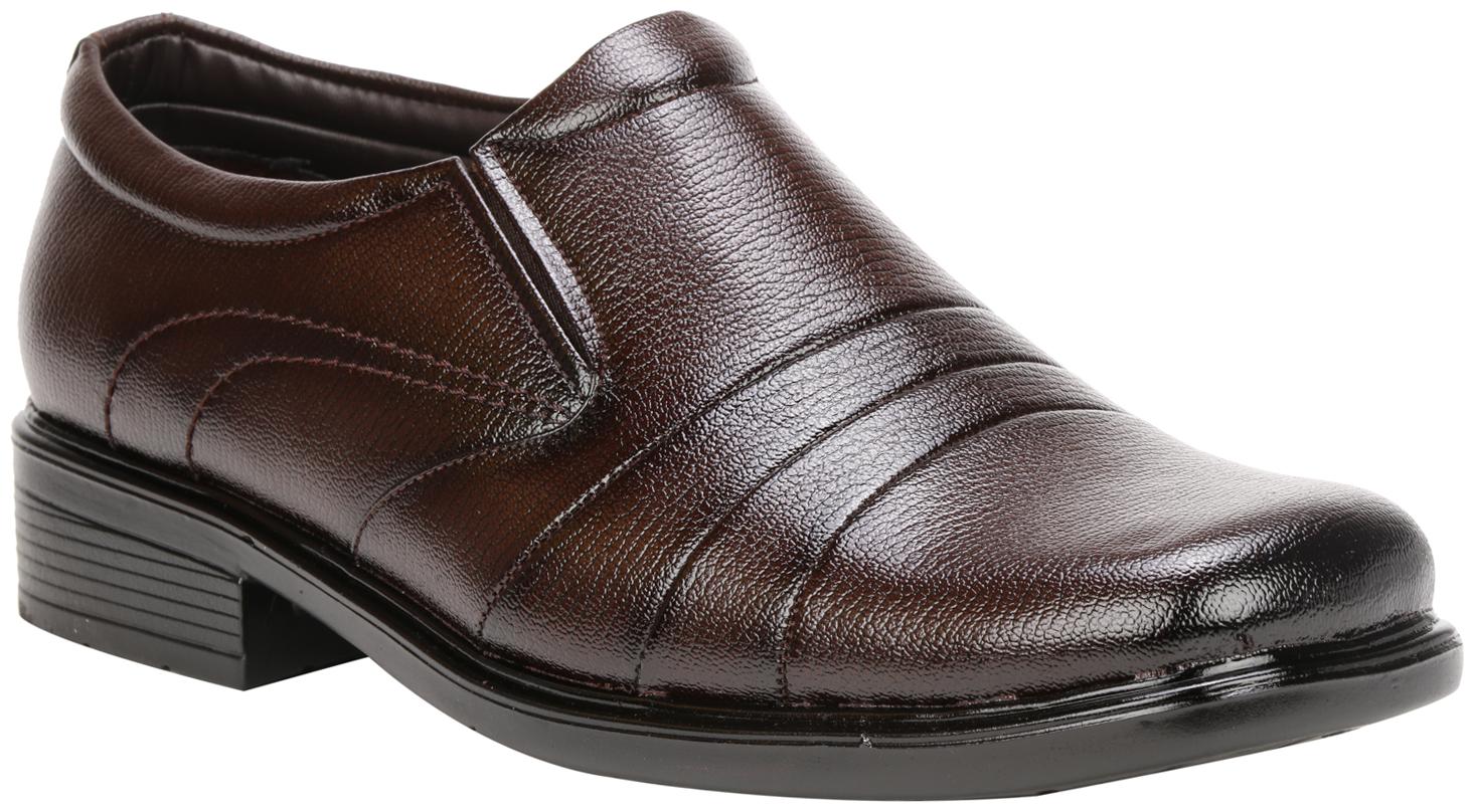 

Vincenzo Men s Big Size Formal Leather Shoes