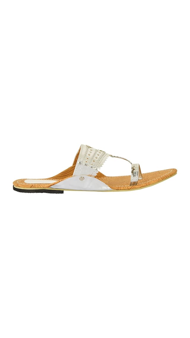Women's Silver Kolhapuri Fancy Chappal