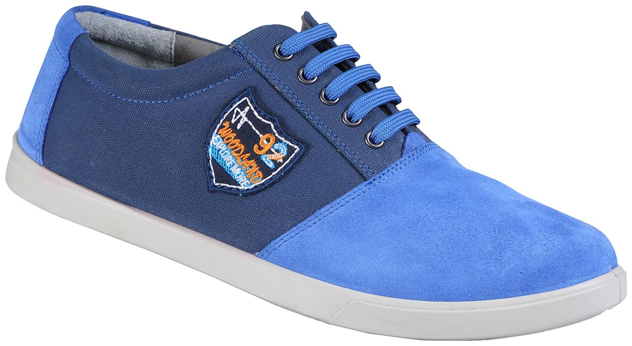 

Woodland Nubuck Lifestyle Shoes for men s