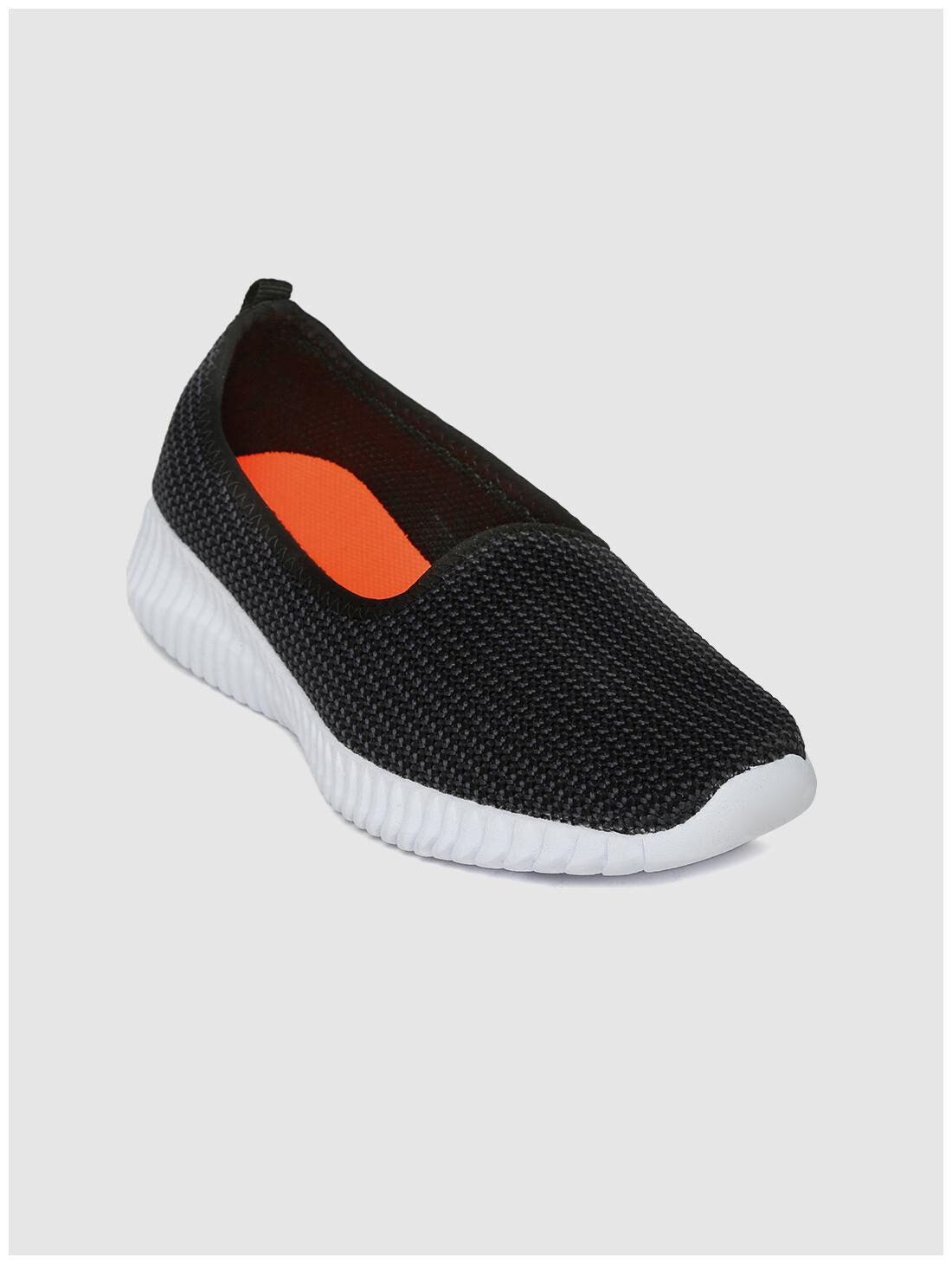 

Yuuki Women Black Slip-On Shoes