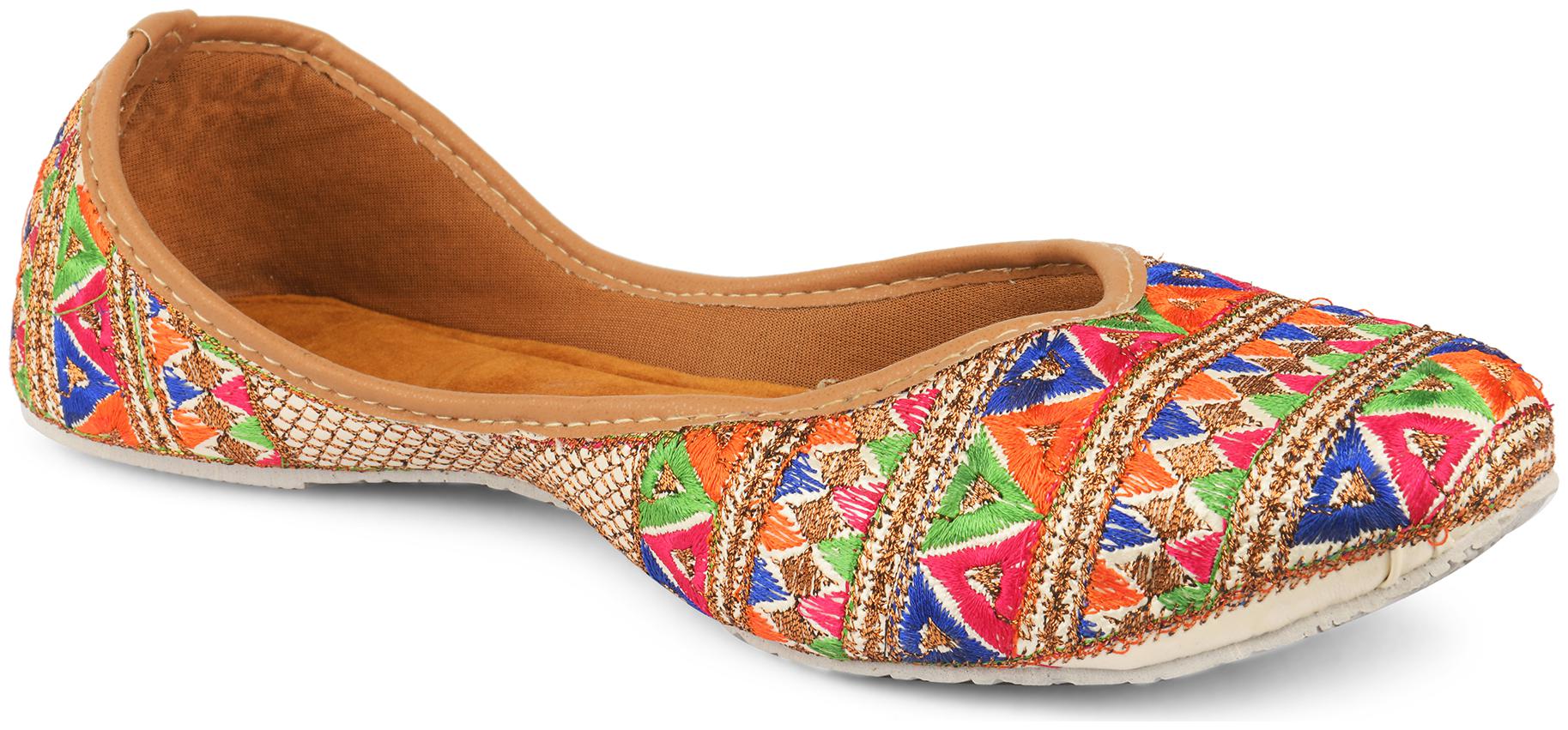 

DESI COLOUR Women Multi-Color Mojaris