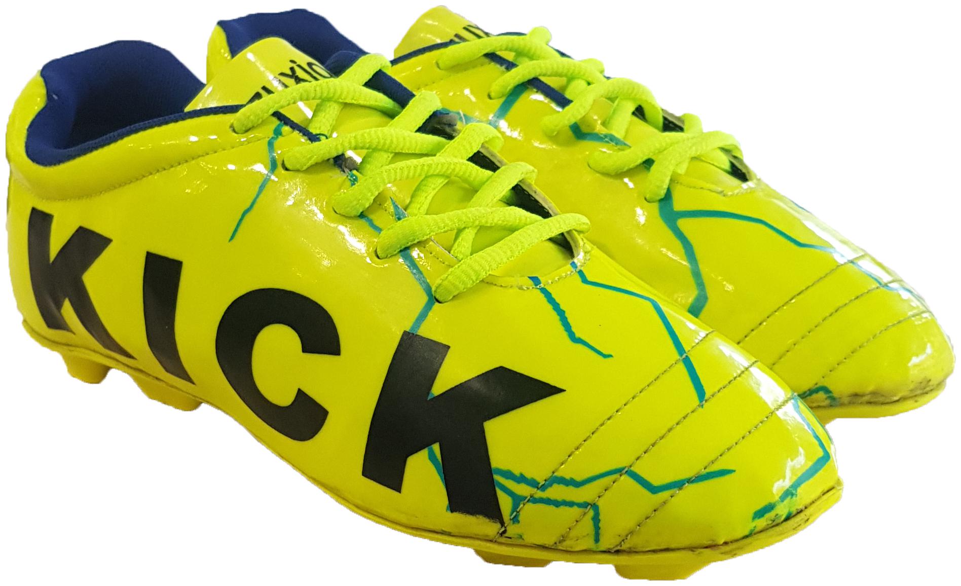

ZUXIO Men Sport shoes Football Shoes ( Green )