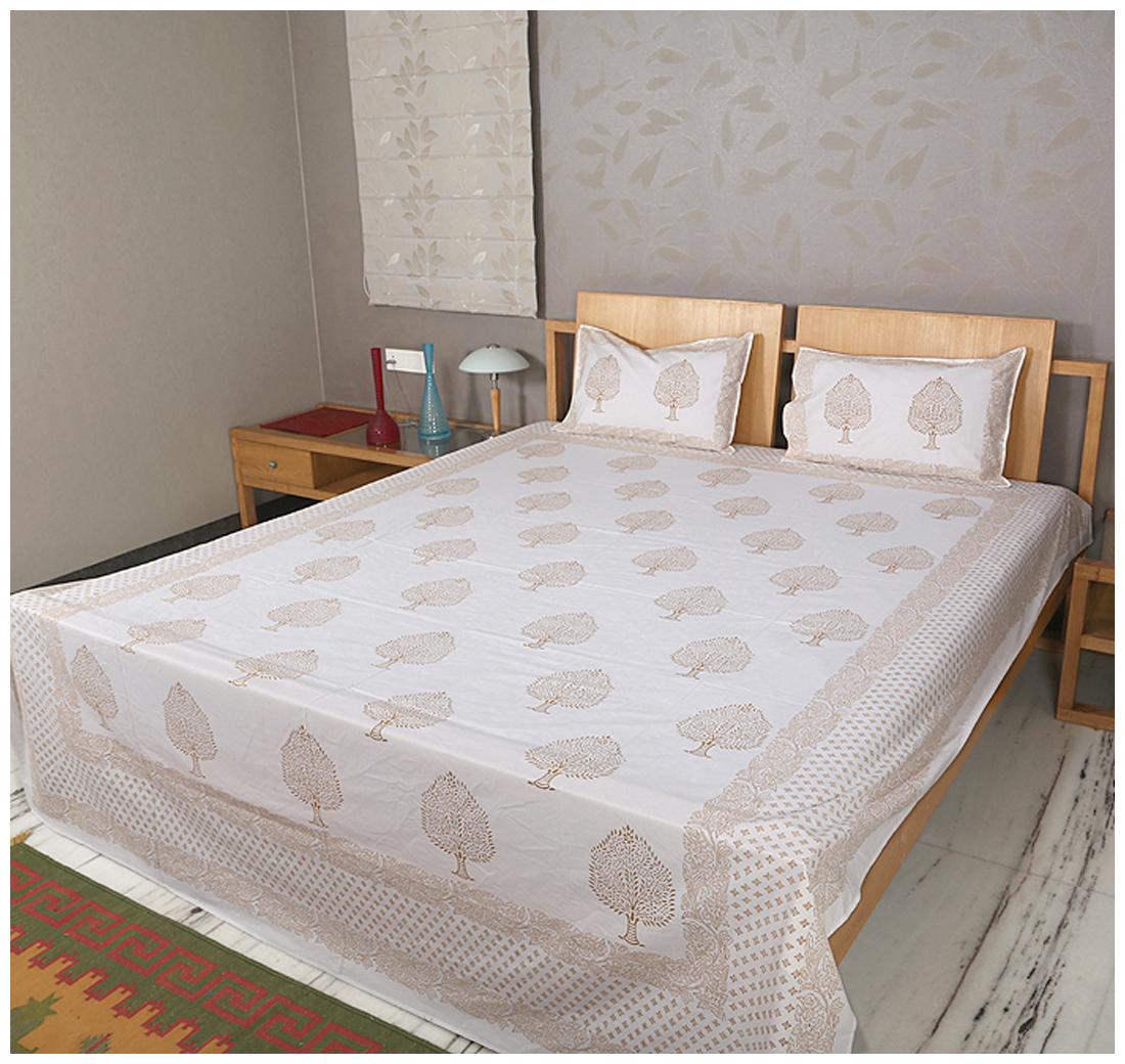 

Rajrang Cotton Printed Double Size Bedsheet 104 TC ( 1 Bedsheet With 2 Pillow Covers Brown )