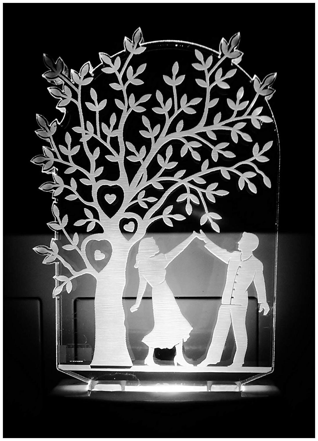 

2Mech Love couple with tree Acrylic Colour Changing 3D Illusion LED Night Lamp (Multicolour)