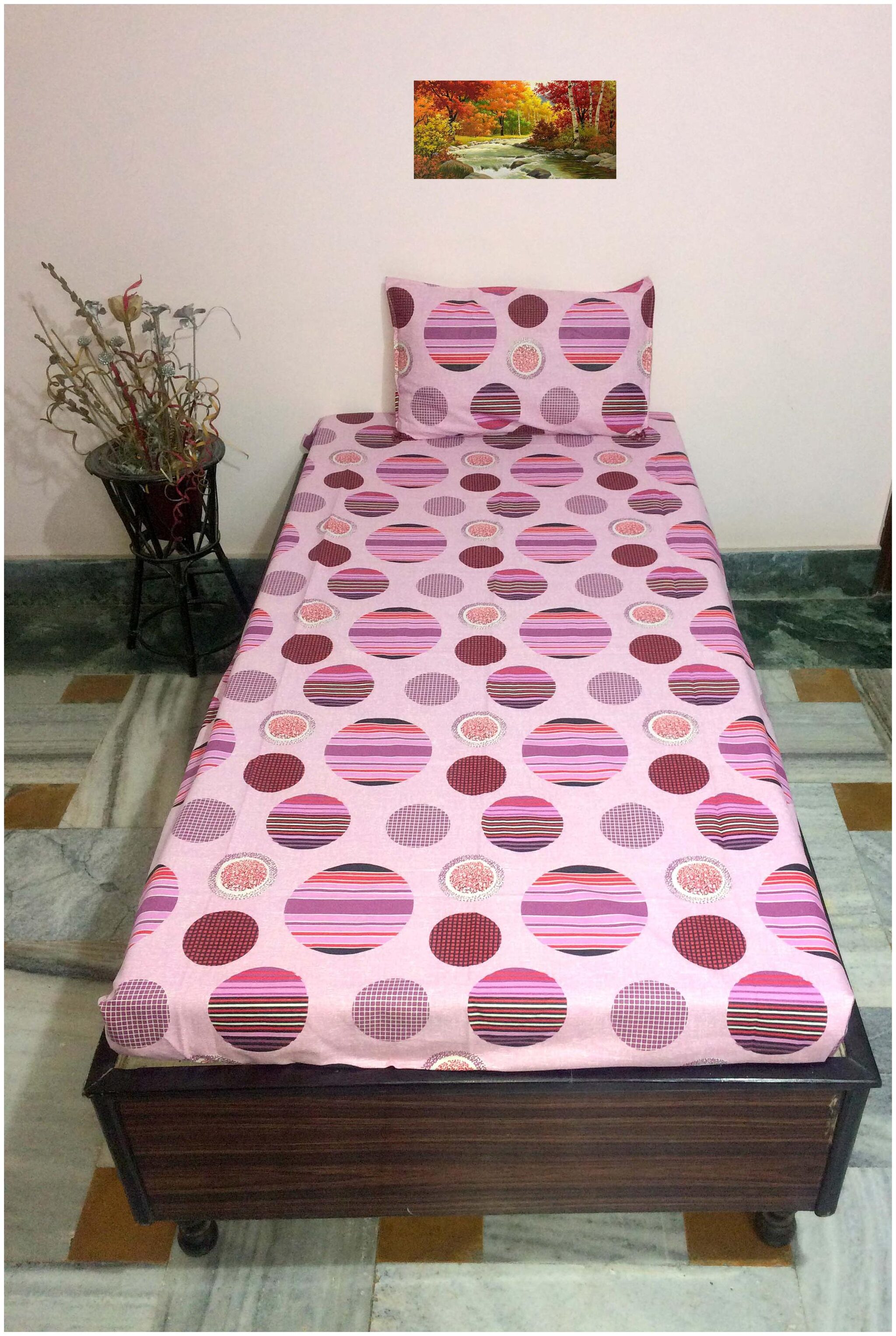 

A H ENTERPRISES Cotton Polka Dot Single Size Bedsheet 200 TC ( 1 Bedsheet With 1 Pillow Covers Pink )