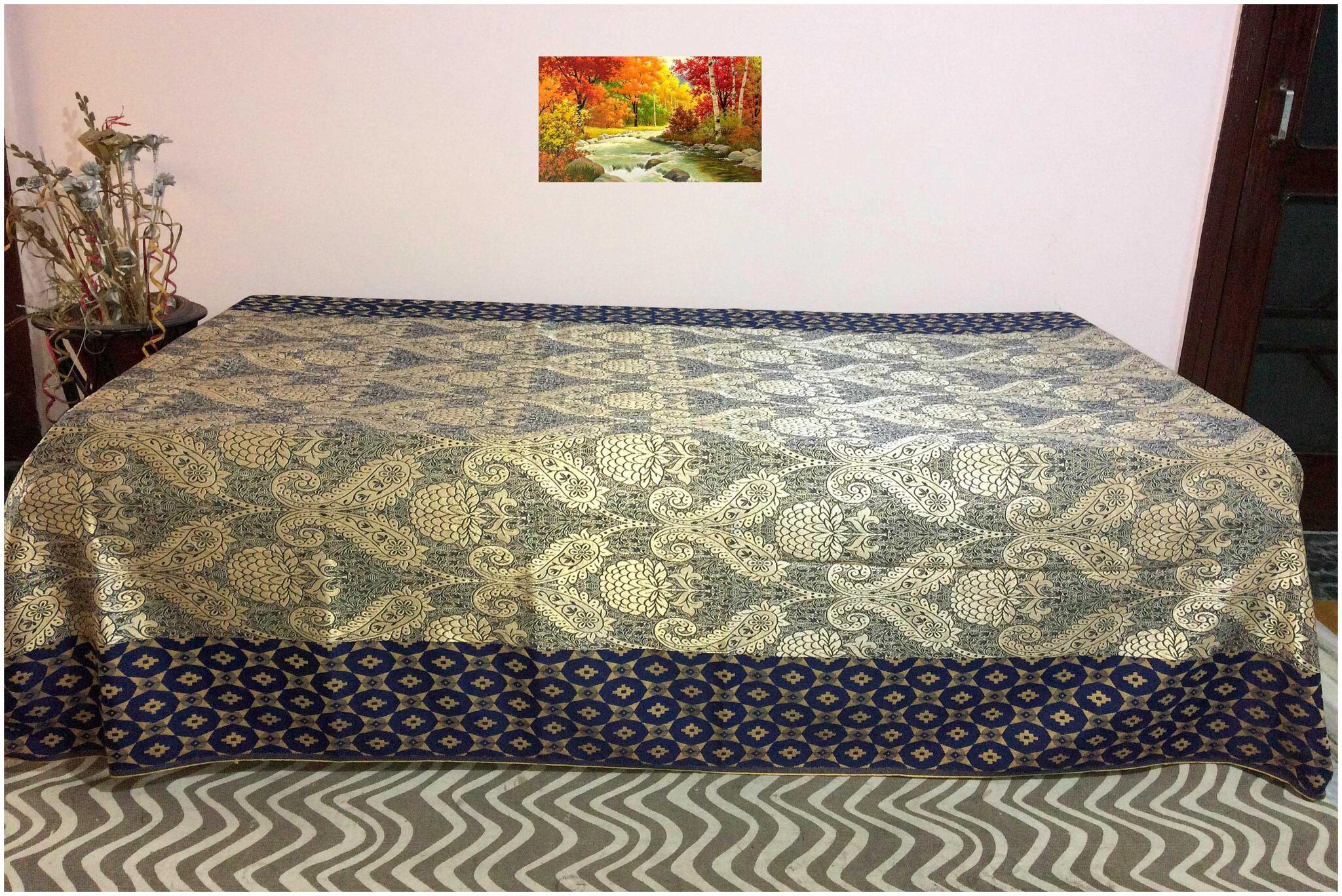 

A H ENTERPRISES Silk Floral Single Size Bedsheet 180 TC ( 1 Bedsheet Without Pillow Covers Blue )
