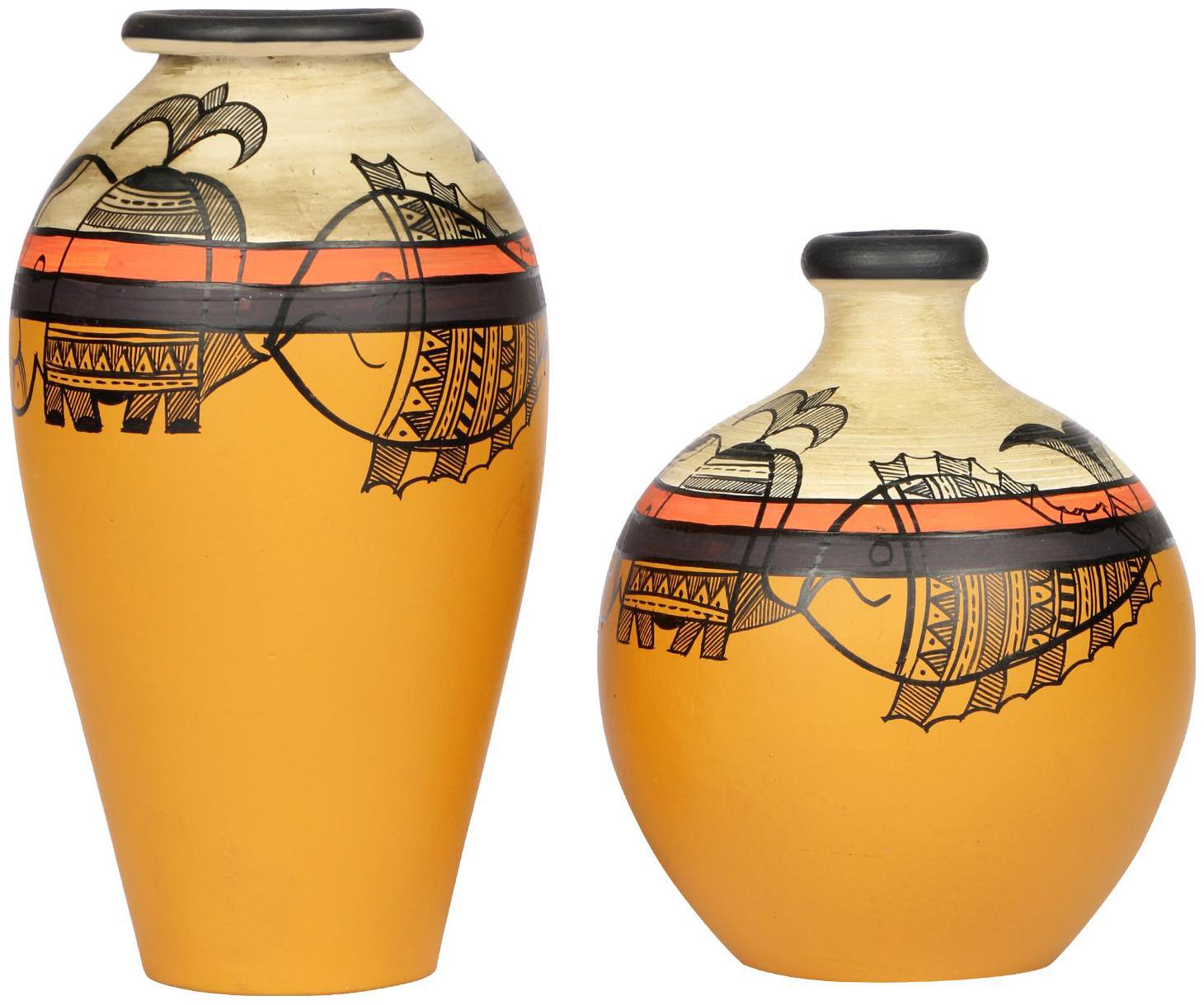 

Artysta Terracotta Earthen Vases For Home De cor Vases For Home De cor Vases Home De cor Gifting Item