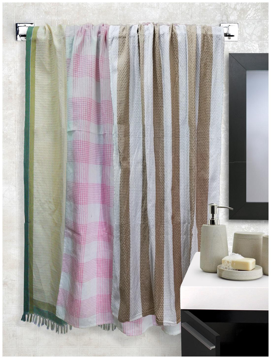 

Athom Trendz 210 GSM Cotton Bath Towel ( 3 Pieces Multi )