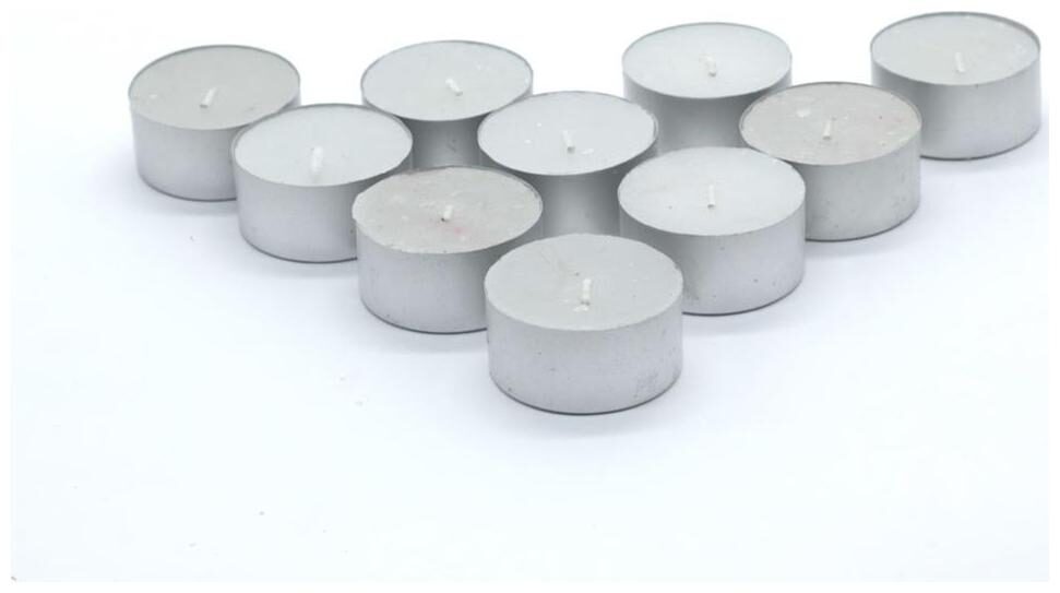 

AuraDecor Paraffin wax White Candle