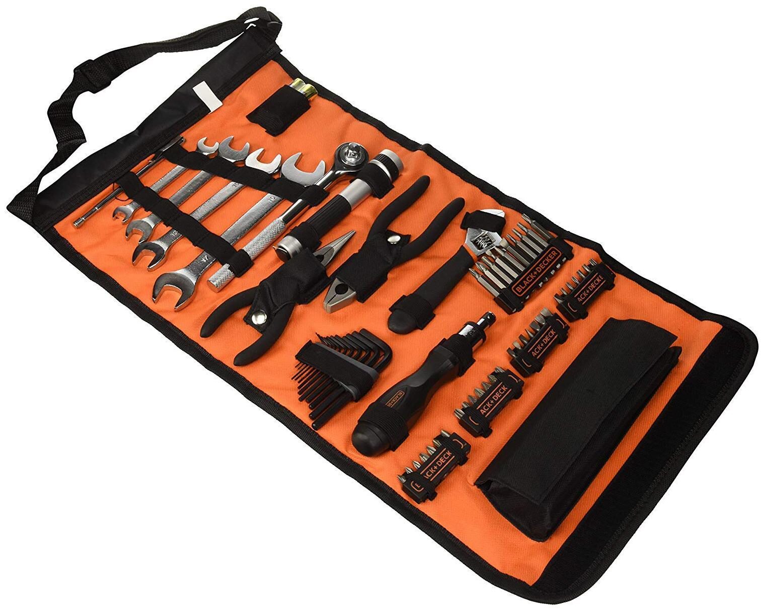 

Black Decker 71 Pc Automobile Maintanace Kit
