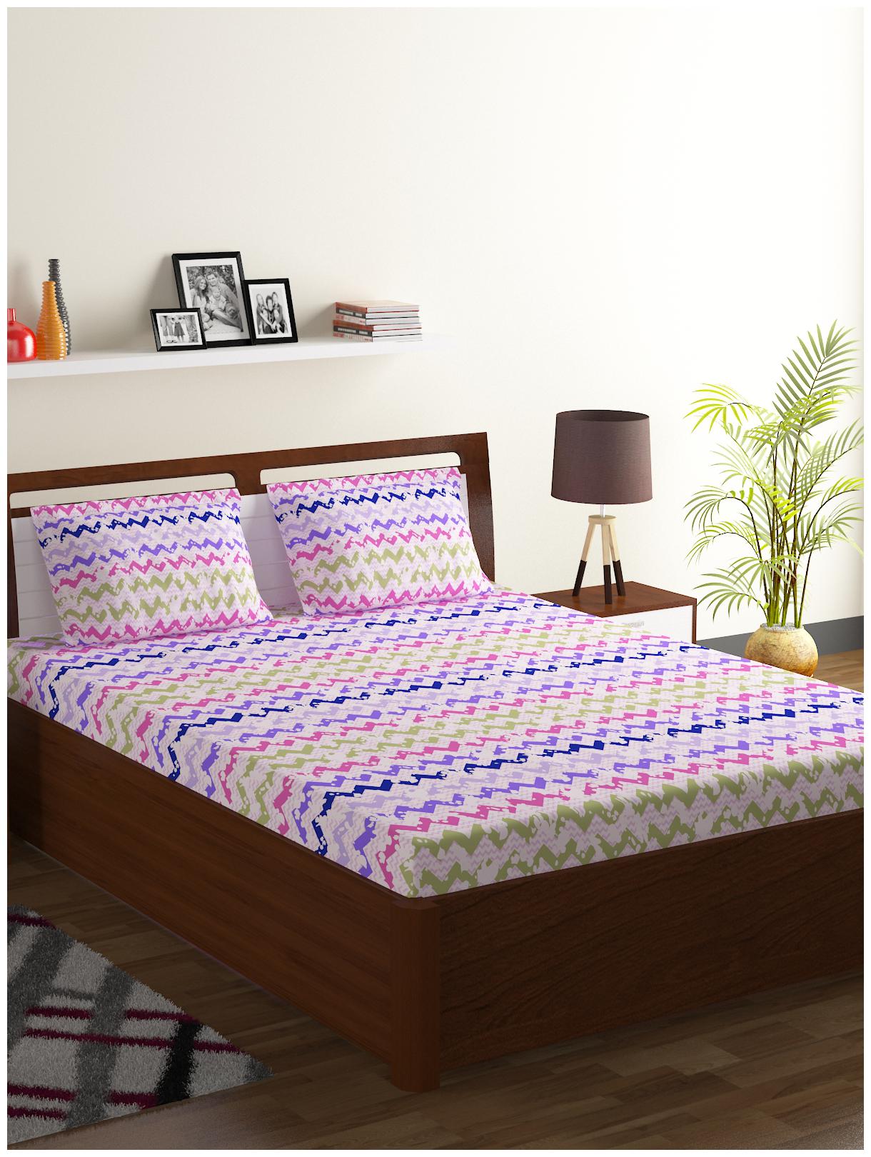 

Bombay Dyeing Cotton Abstract Double Size Bedsheet 120 TC ( 1 Bedsheet With 2 Pillow Covers Multi )