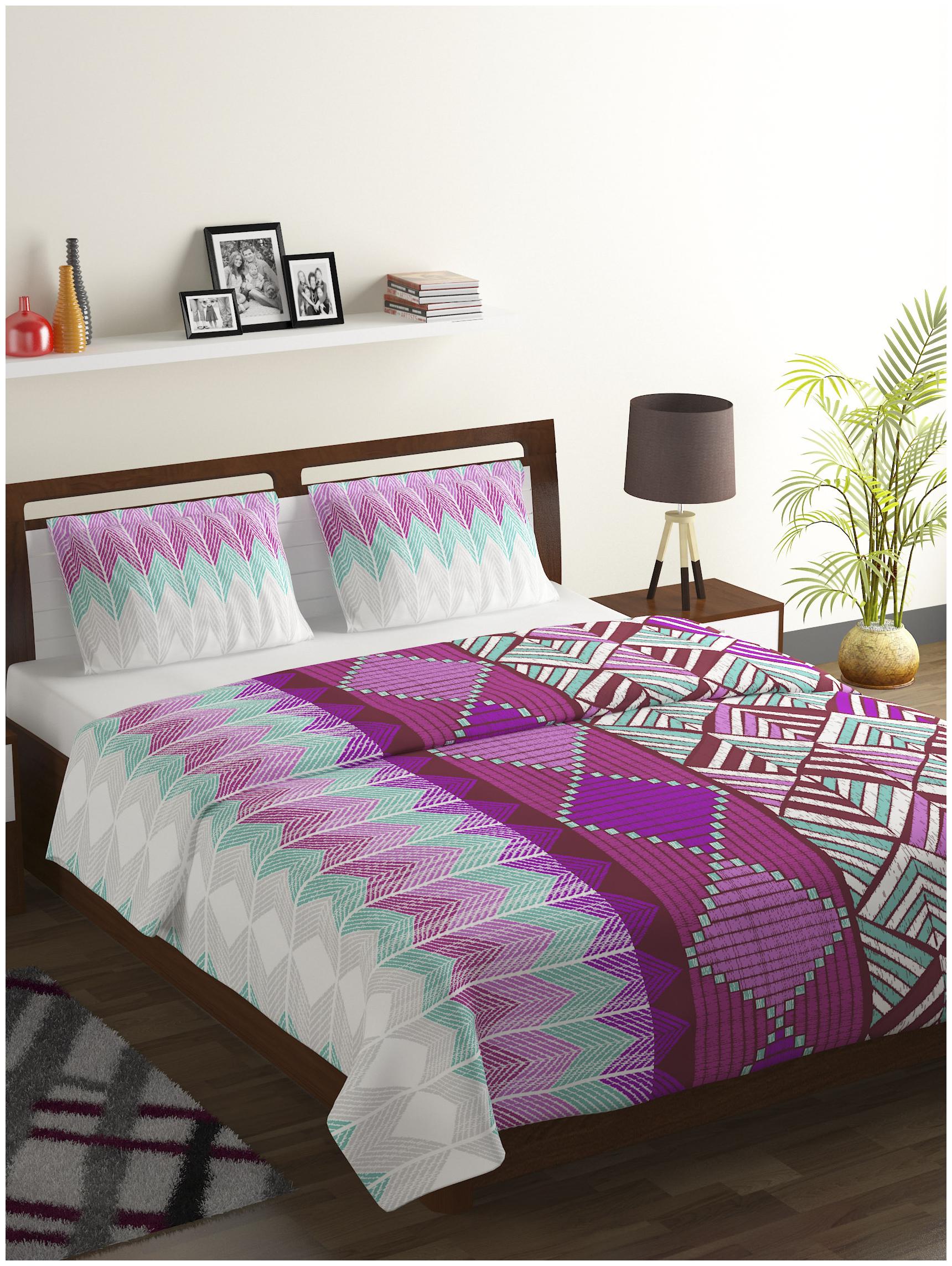 

Bombay Dyeing Cotton Abstract Double Size Bedsheet 104 TC ( 1 Bedsheet With 2 Pillow Covers Pink )