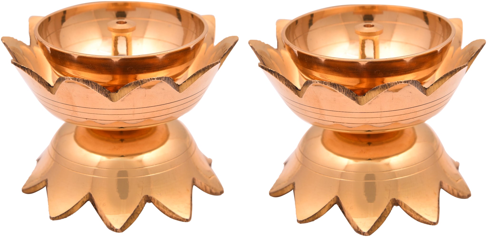 

Brecken Paul (Height 2 5 inch Width 3 inch) Brass Table diya set pack of 2