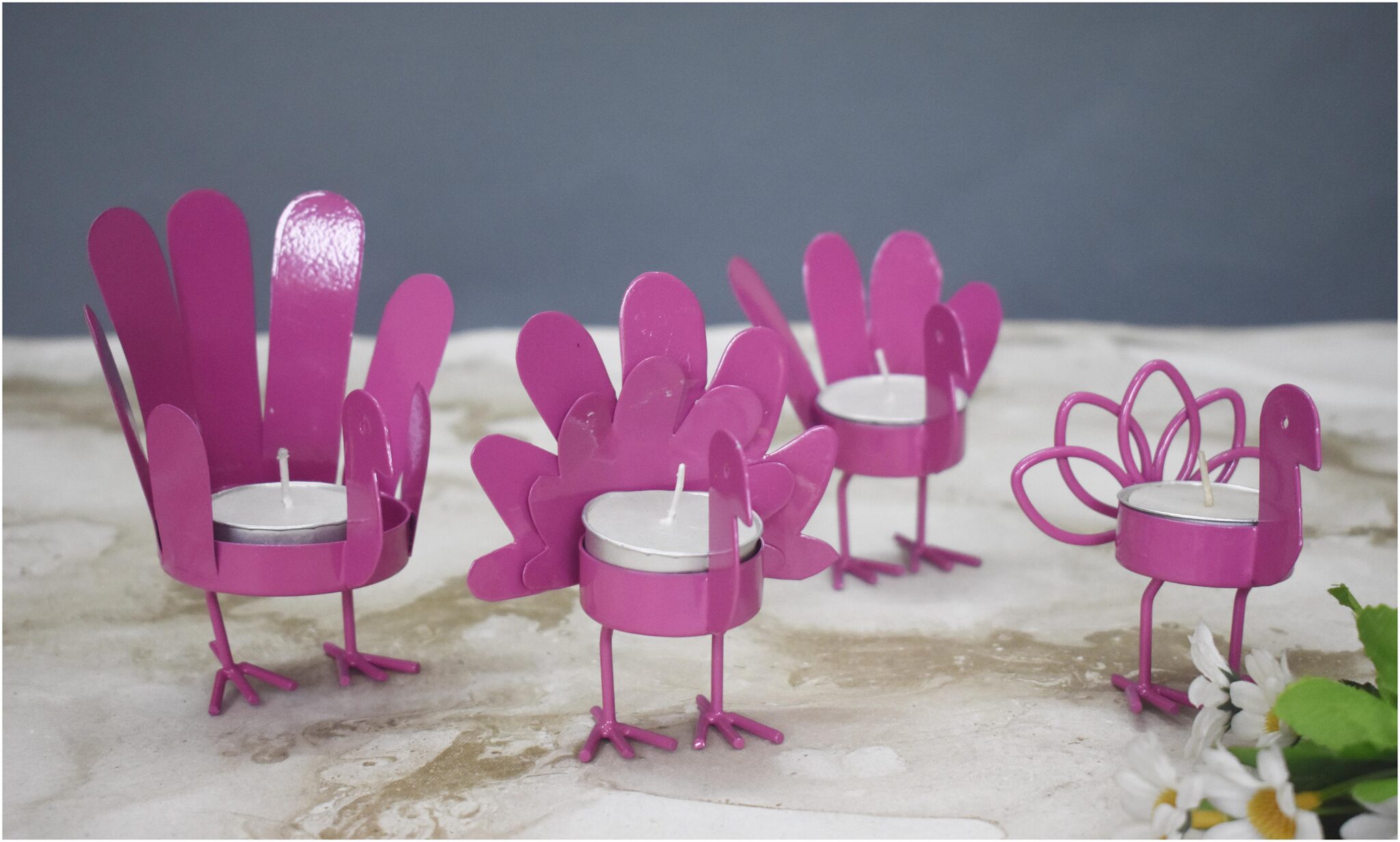 

color Palatte Metal Assorted Tea light holder