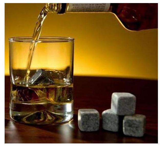 

CONNECTWIDE 9 pcs Whisky Chilling Ice Stones Drinks Cooler Whiskey Rocks For Gifts