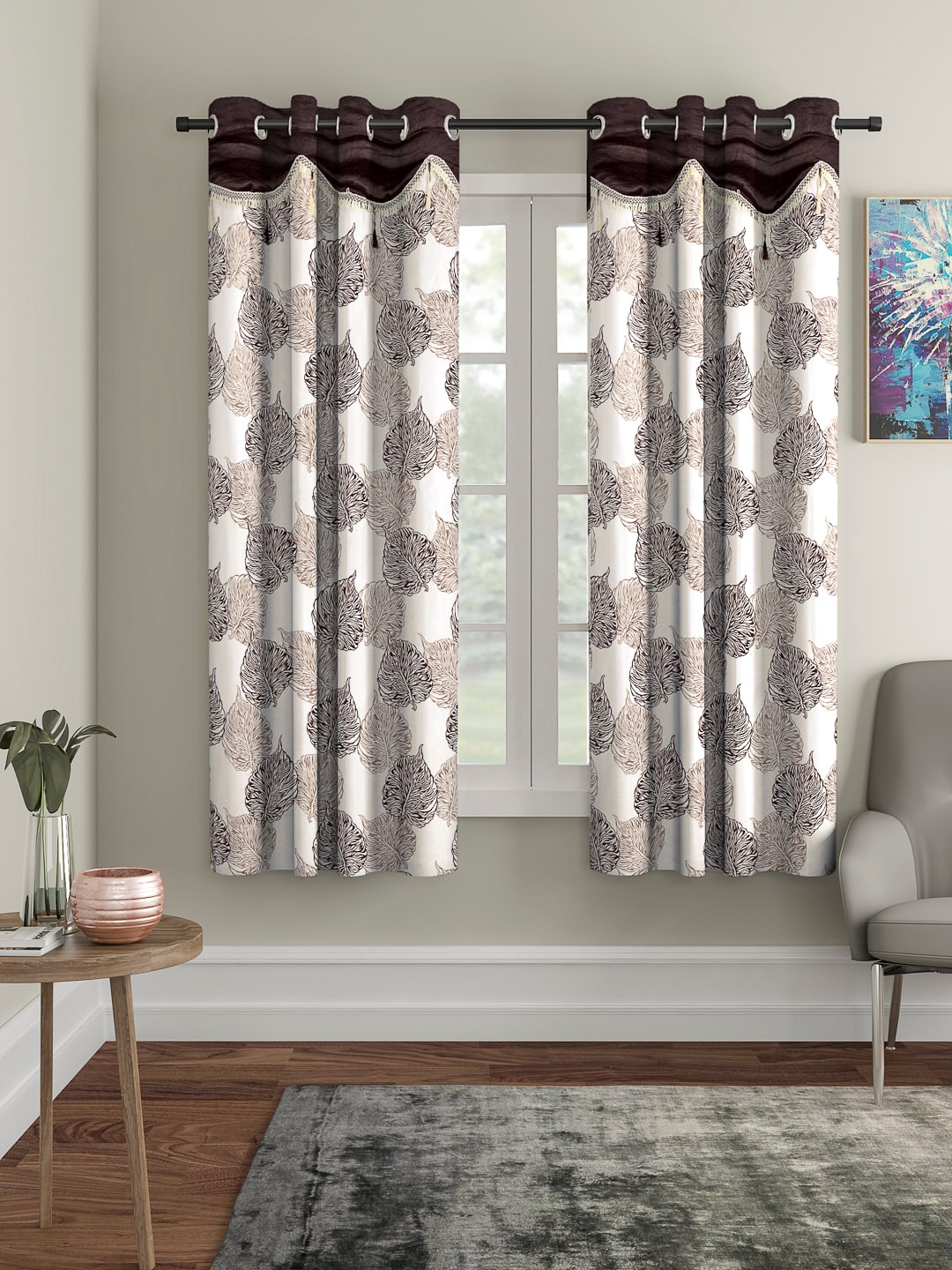 

Cortina Polyester Window Blackout Brown Regular Curtain ( Eyelet Closure Floral )