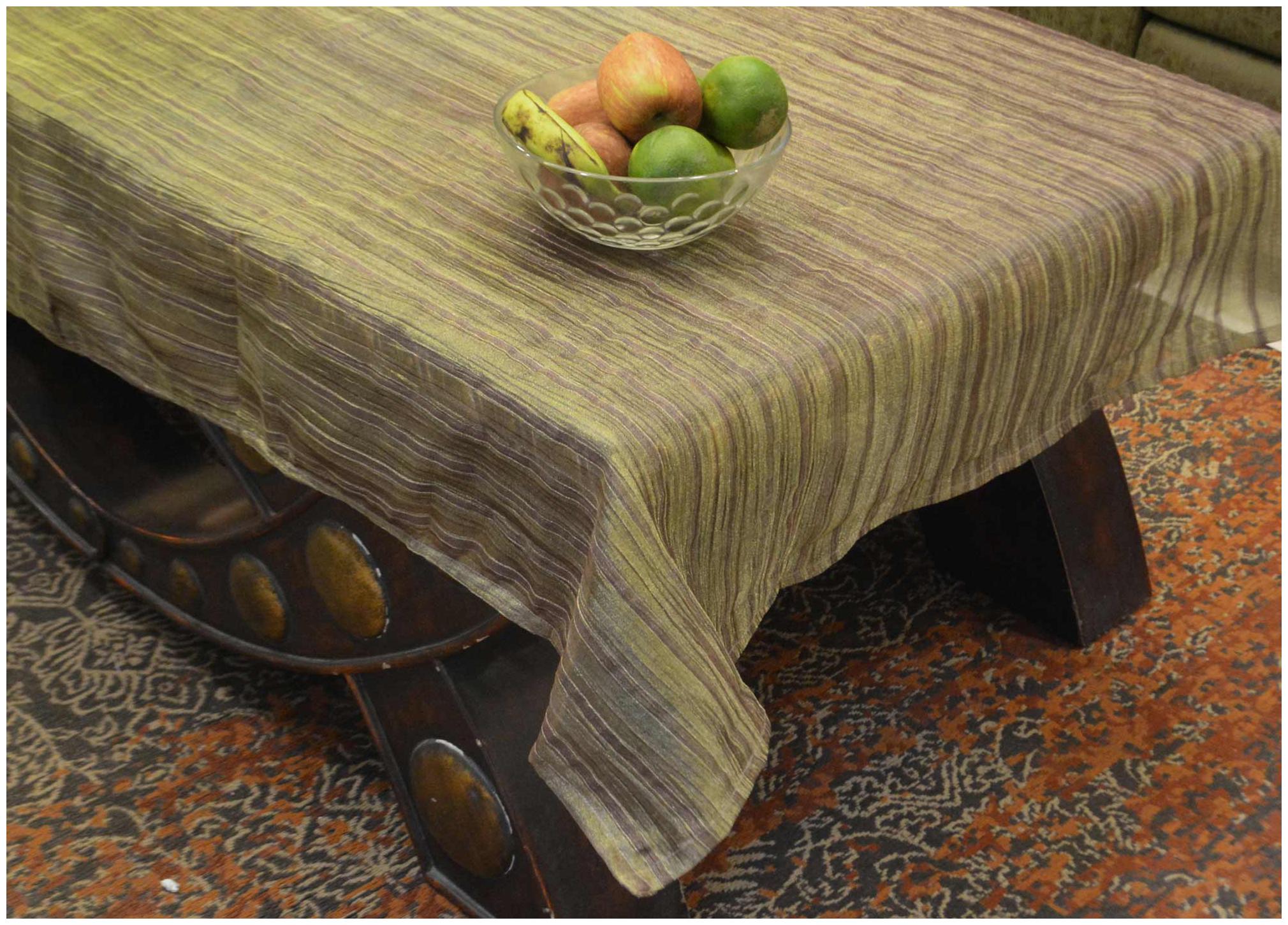 

Crushed Stripes Table Cover