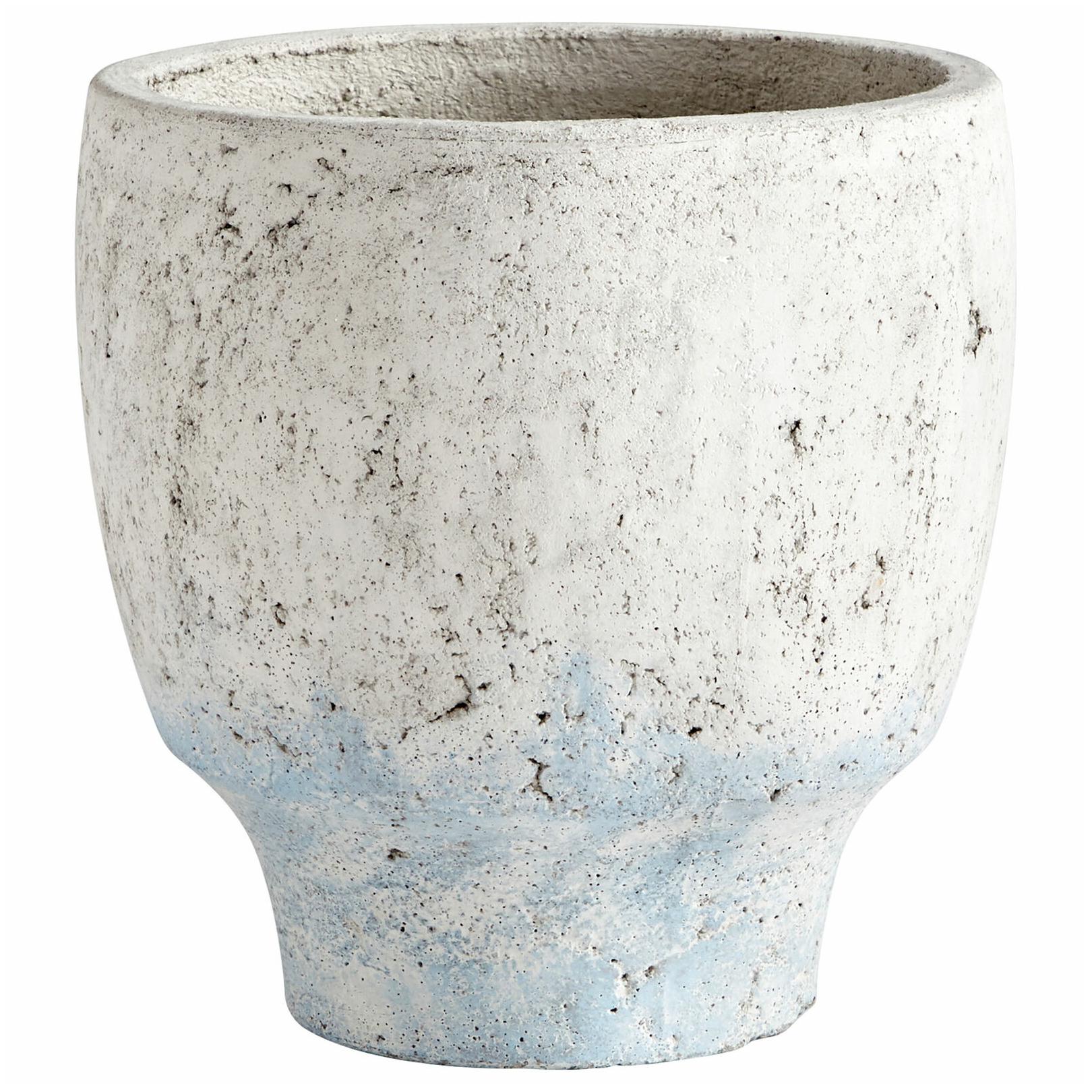 

Cyan Design 09609 Venice 8-1 2 Diameter Cement Planter - Off White