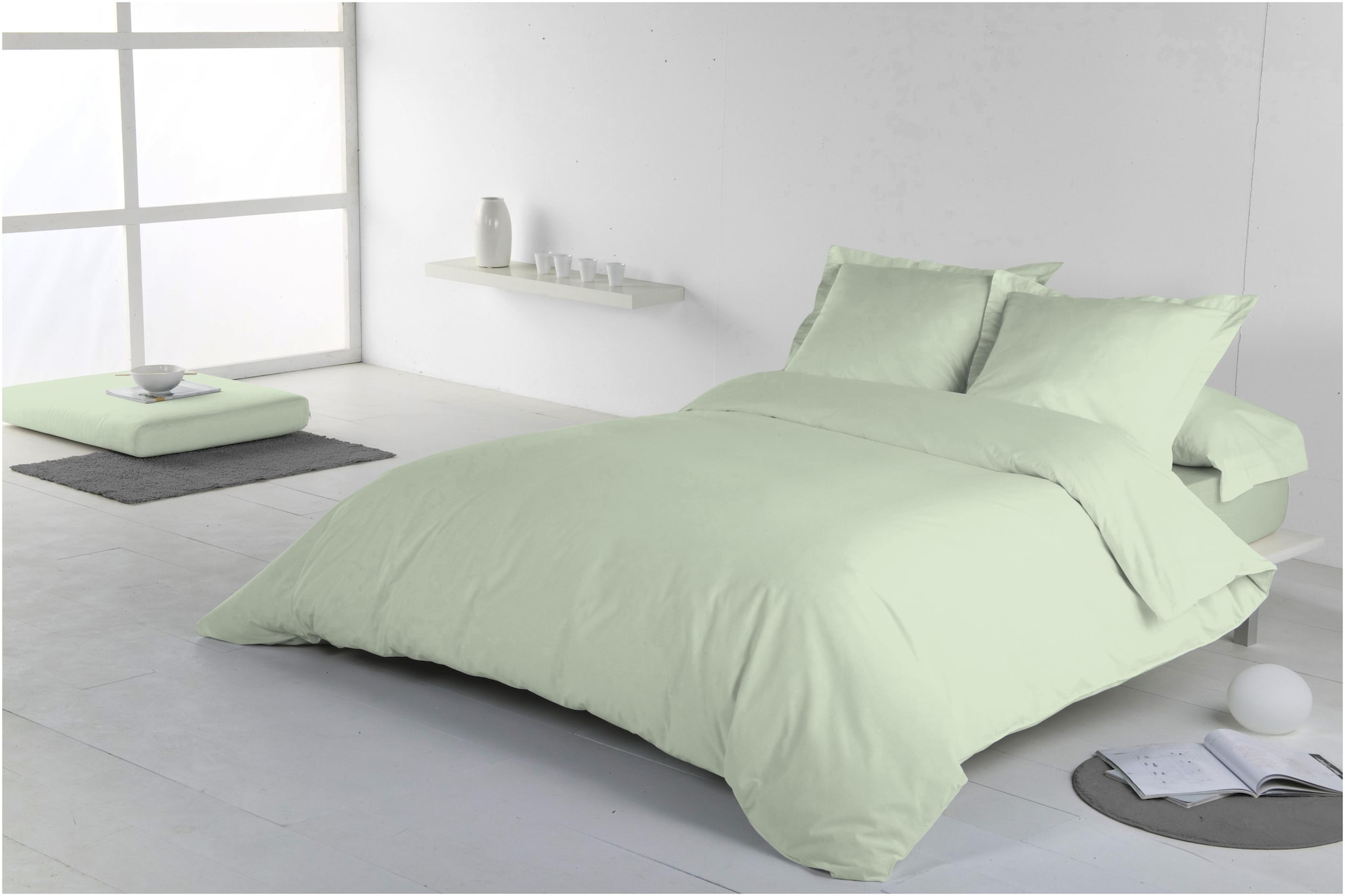 

D Decor Live Beautiful Cotton Solid King Size Bedsheet 210 TC ( 1 Bedsheet With 2 Pillow Covers Green )