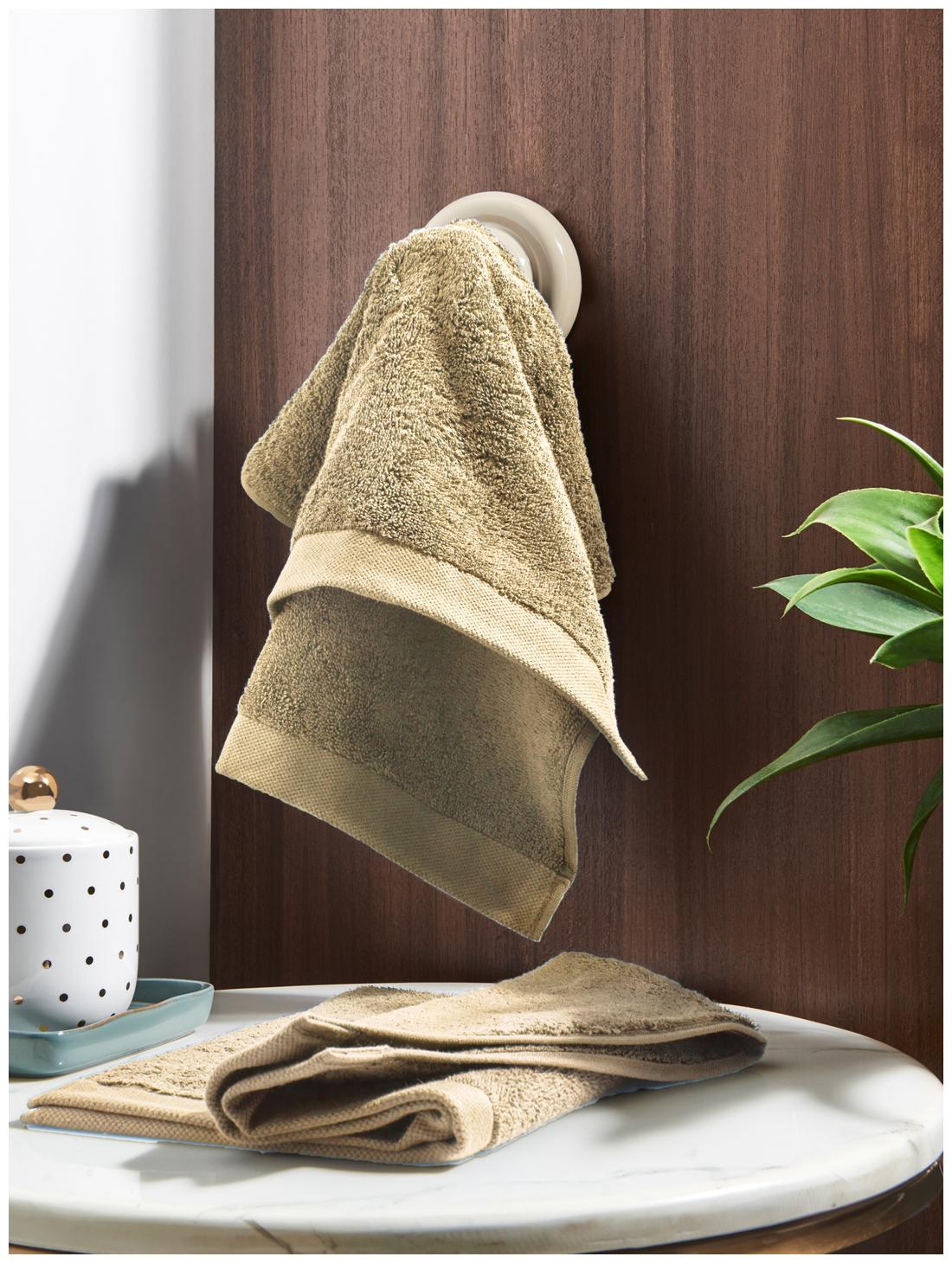

D Decor Live Beautiful 625 GSM Cotton Hand Towel ( 2 Pieces Green )