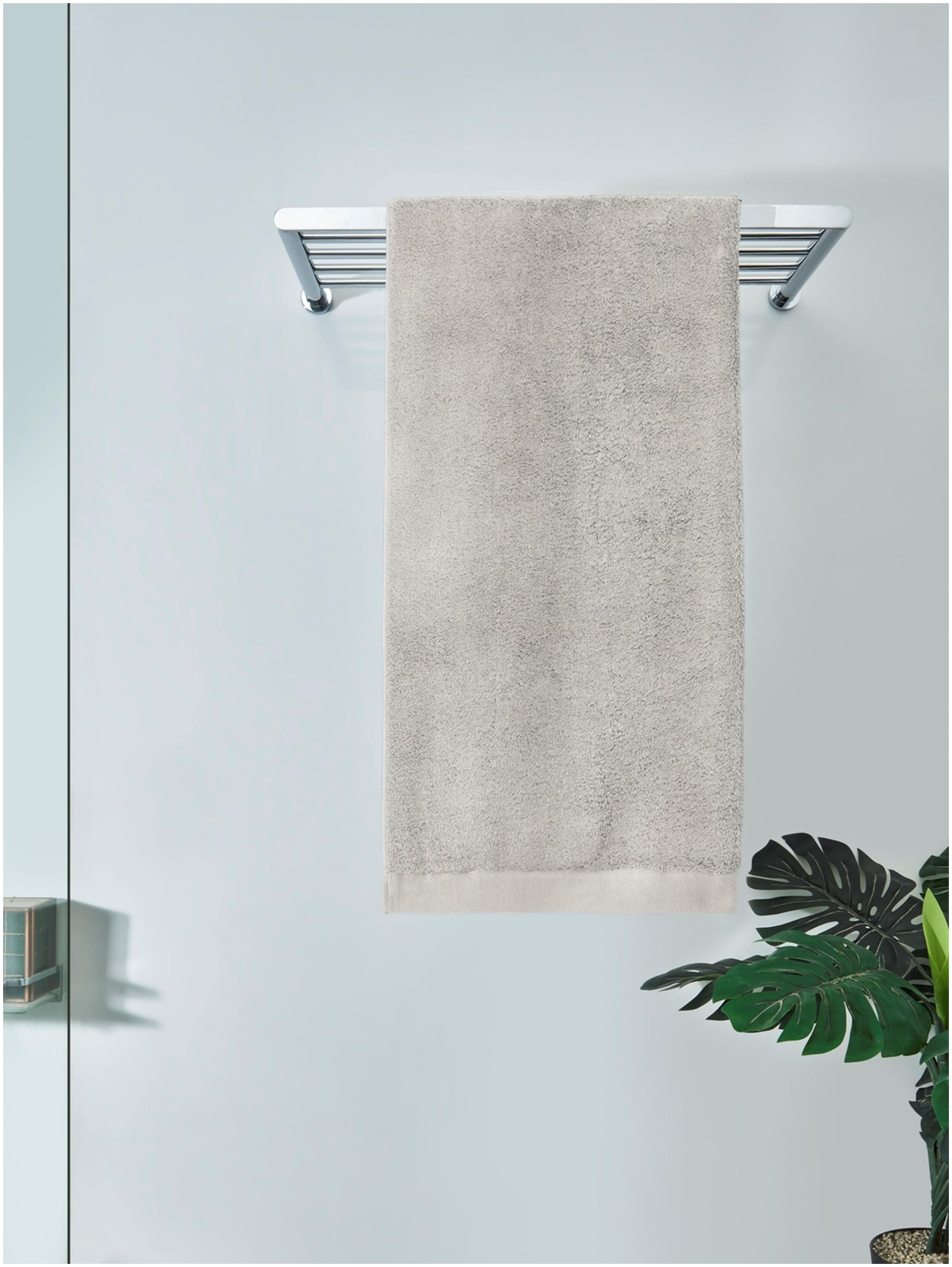 

D Decor Live Beautiful 625 GSM Cotton Bath Towel ( 1 Piece Grey )