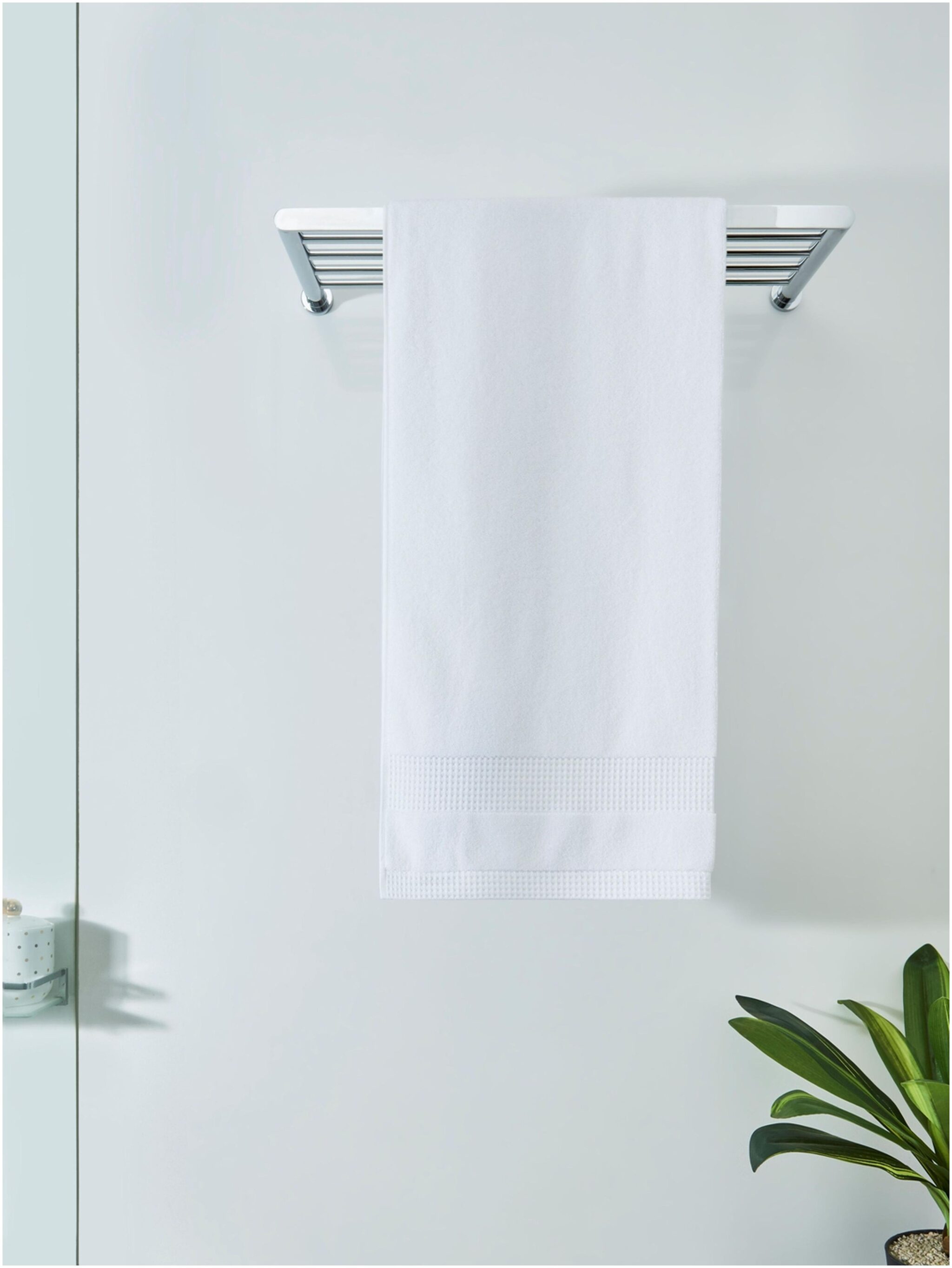 

D Decor Live Beautiful 500 GSM Cotton Bath Towel ( 1 Piece White )