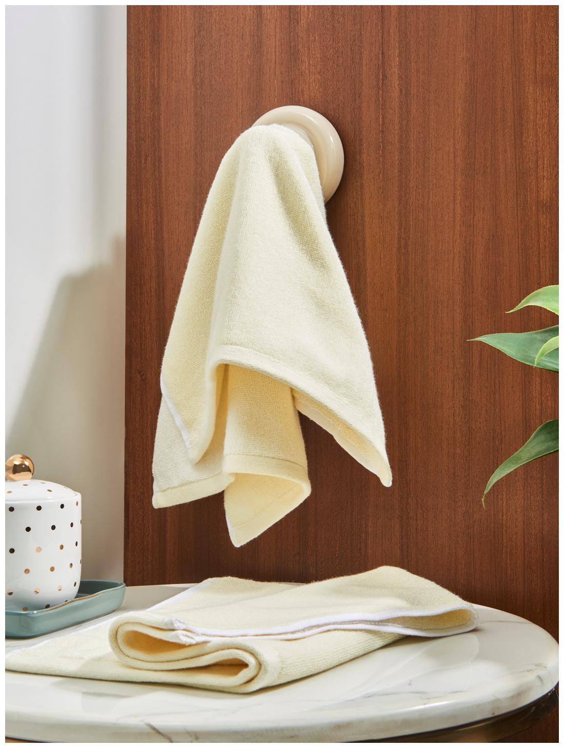 

D Decor Live Beautiful 600 GSM Cotton Hand towel ( 2 pieces Beige )
