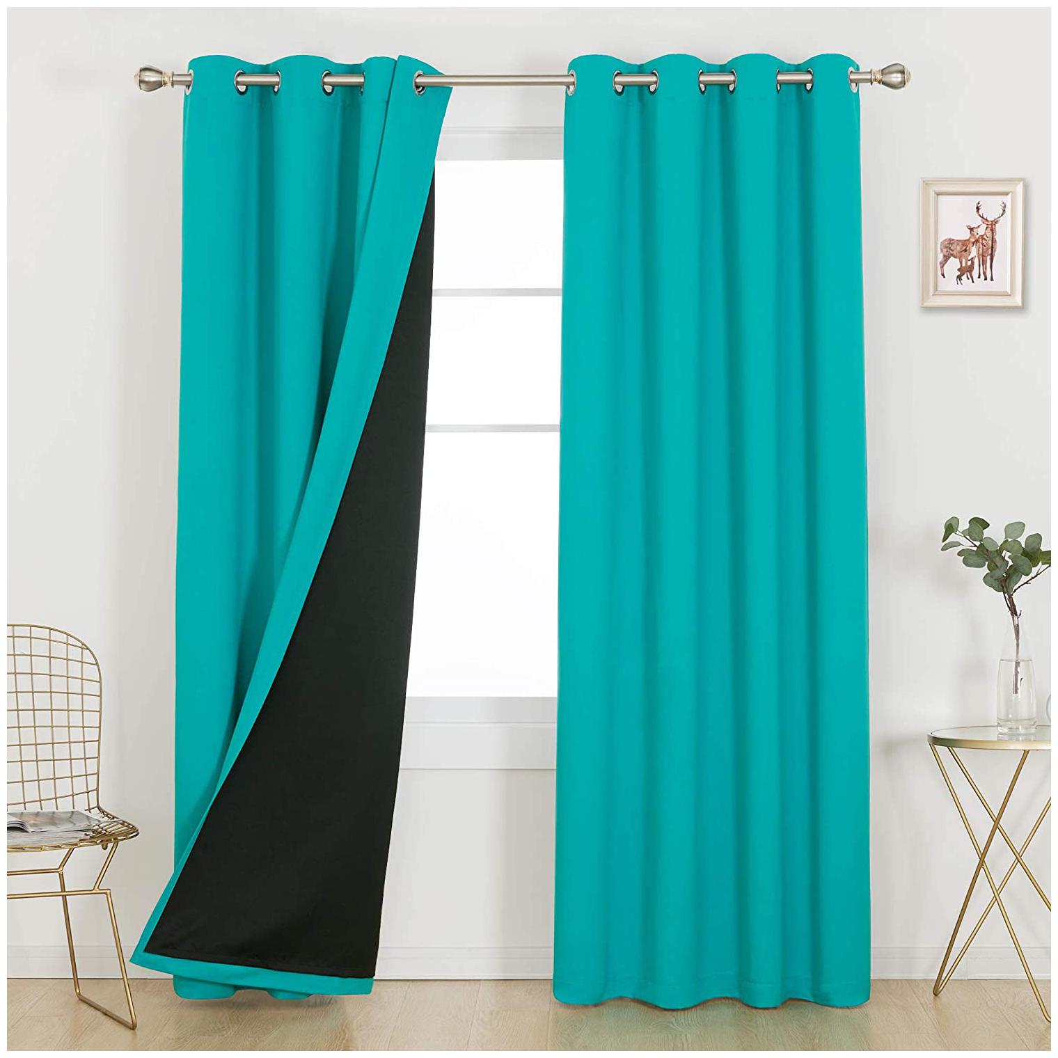 

Deconovo 100 Blackout Grommet Curtains with Backing Thermal Insulated Noise Red