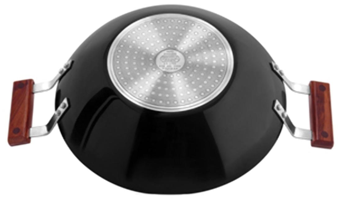 

Hawkins Futura Hard Anodised Deep Fry Pan 2 5 Litre with Induction Compatible Base without Lid (IL22)