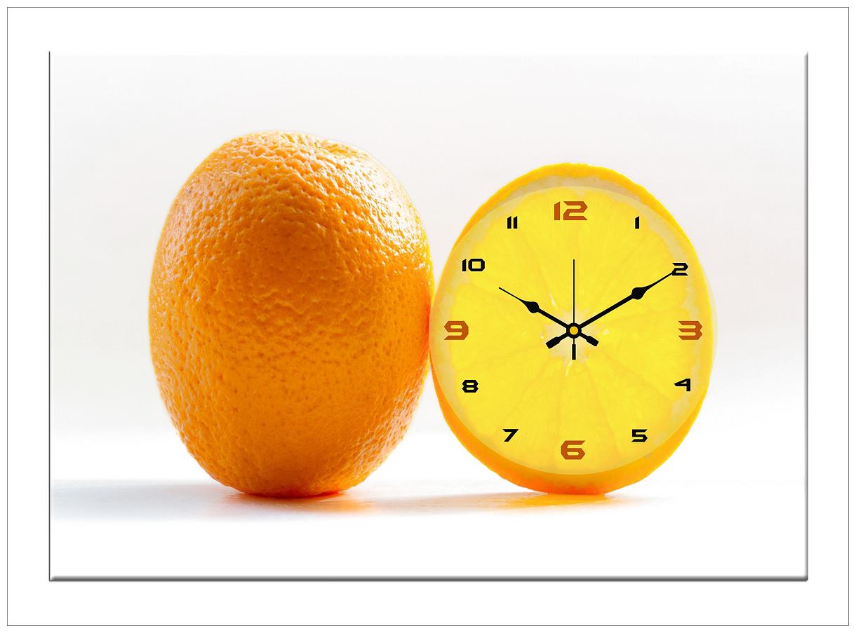 

Design O Vista Wood Canvas Analog Wall clock ( Set of 1 )